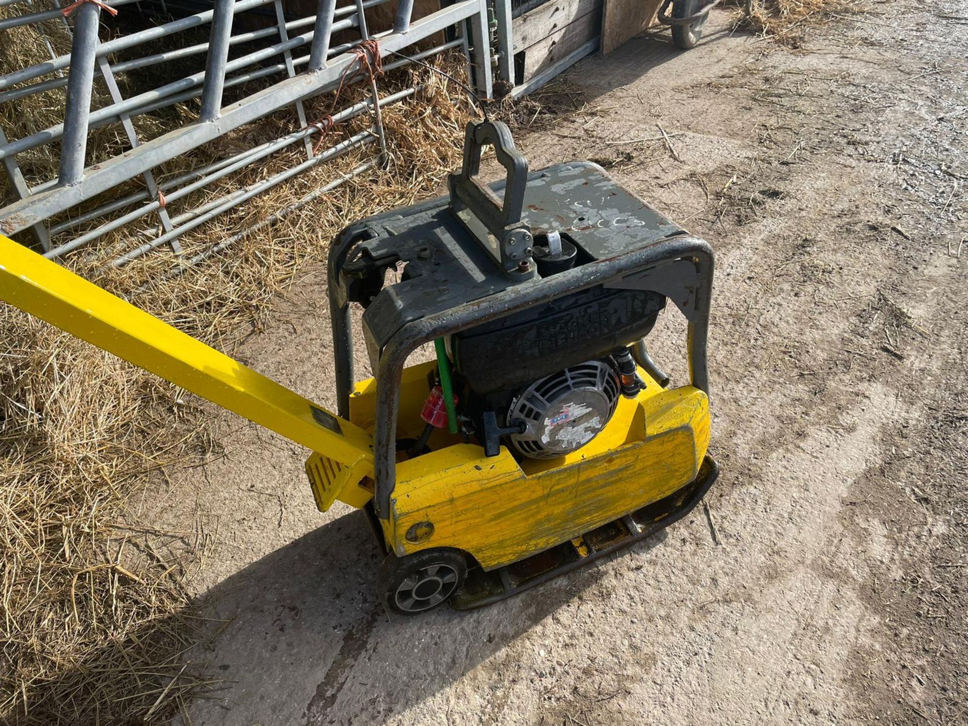 2013 WACKER NEUSON DPU2540H WACKER PLATE, RUNS, DRIVES AND VIBRATES, IN USED BUT GOOD CONDITION - Image 7 of 8