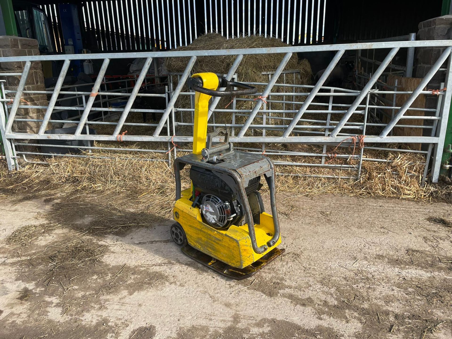 2013 WACKER NEUSON DPU2540H WACKER PLATE, RUNS, DRIVES AND VIBRATES, IN USED BUT GOOD CONDITION - Image 8 of 8