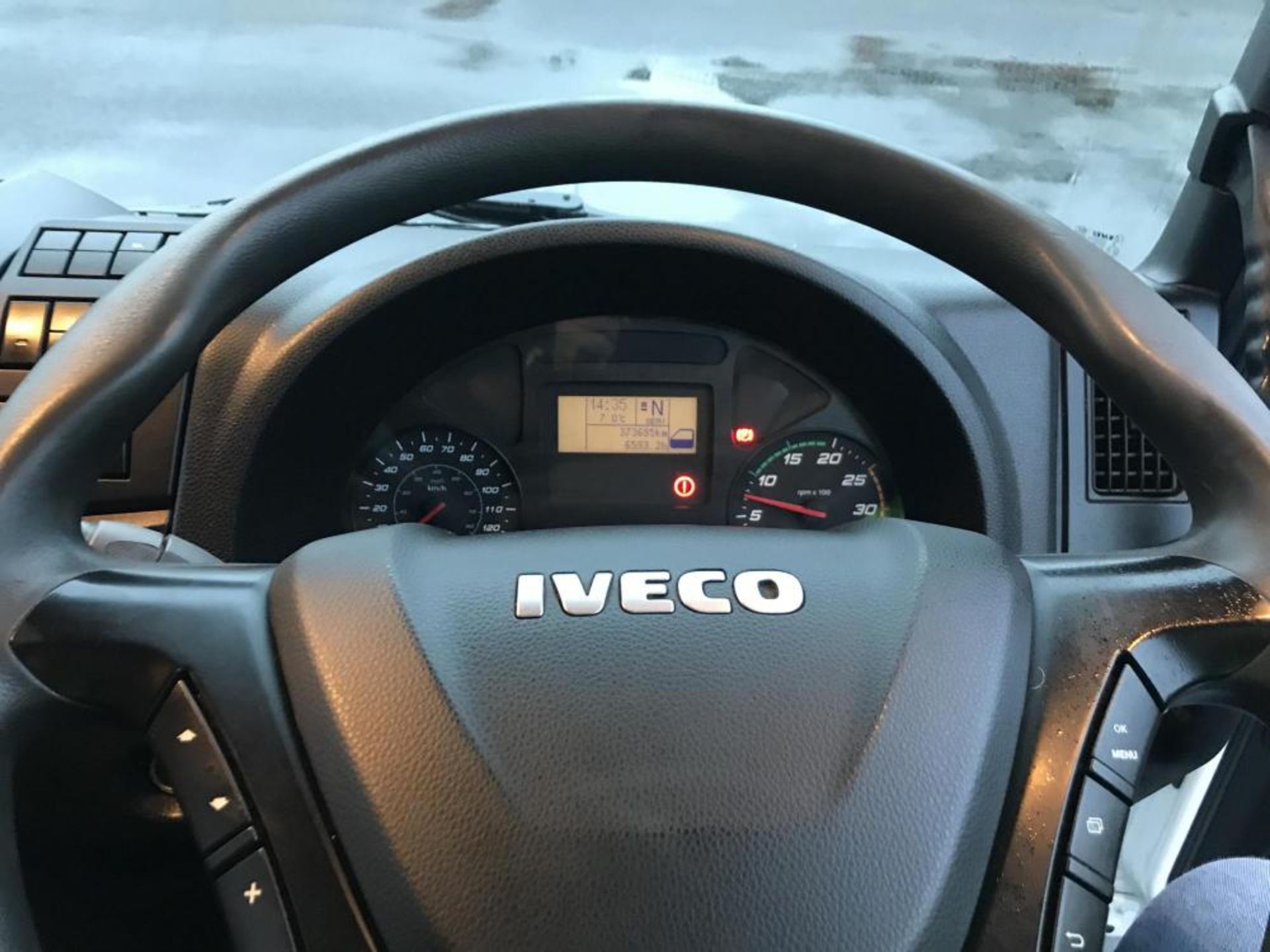 2016/16 REG IVECO EUROCARGO 75E16P REFRIGERATED LORRY EURO 6 NEW MODEL, AUTOMATIC GEARBOX *PLUS VAT* - Image 13 of 14