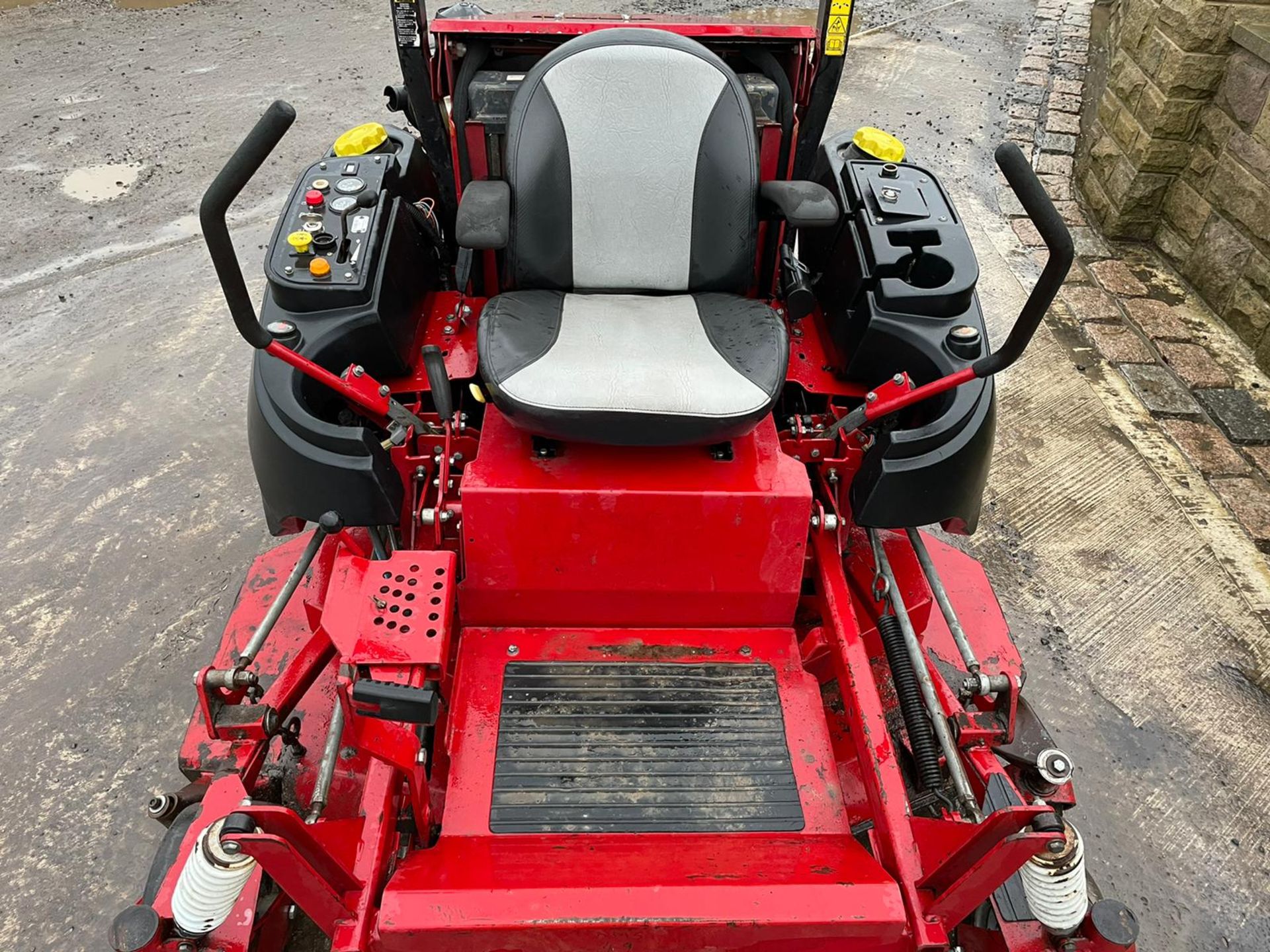 2012 FERRIS 5100 ZERO TURN MOWER, RUNS, DRIVES AND CUTS, CLEAN MACHINE *NO VAT* - Image 5 of 6