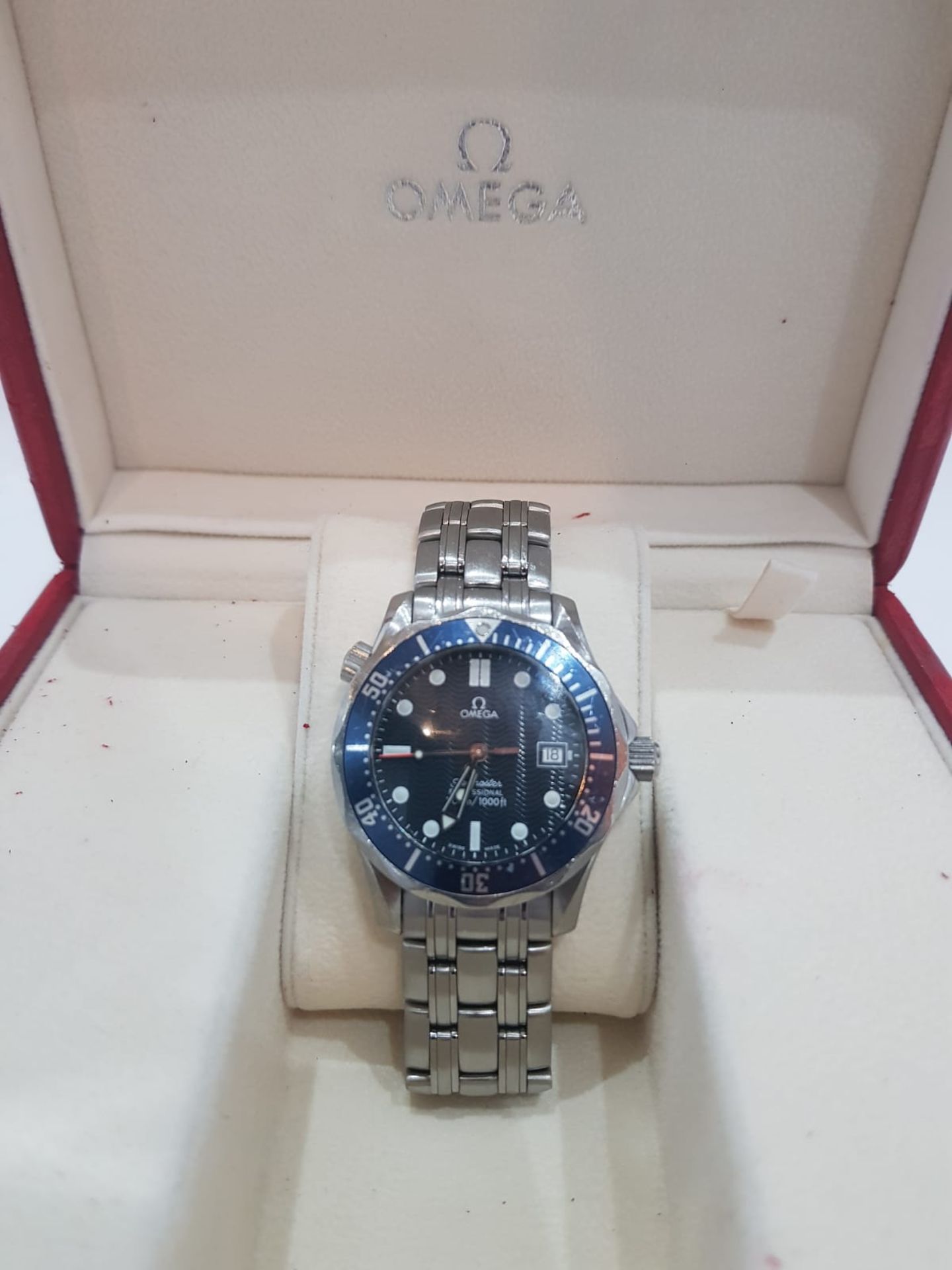 Omega Seamaster Professional 300m Mid Size James Bond Blue Wave Dial Mens Watch - Image 8 of 13