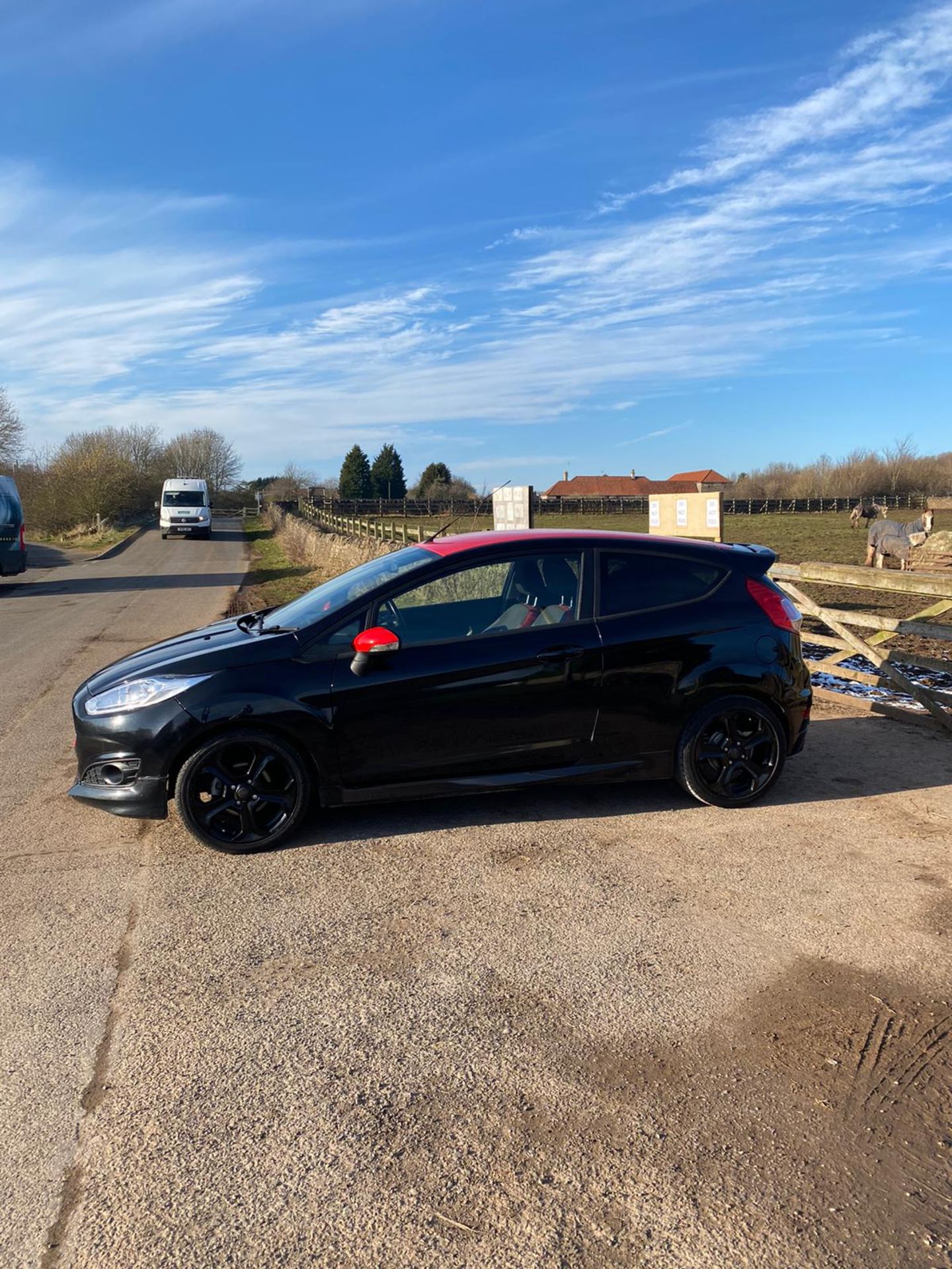 2014/64 REG FORD FIESTA ZETEC S BLACK EDITION 998CC PETROL 3DR HATCHBACK, SHOWING 2 FORMER KEEPERS - Image 6 of 20