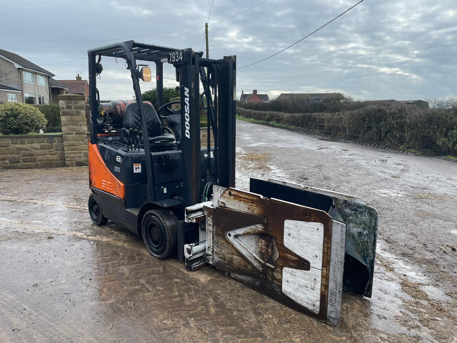 2009 DOOSAN G18S-5 FORKLIFT, RUNS, DRIVES AND WORKS, IN USED BUT GOOD CONDITION *PLUS VAT* - Image 2 of 7