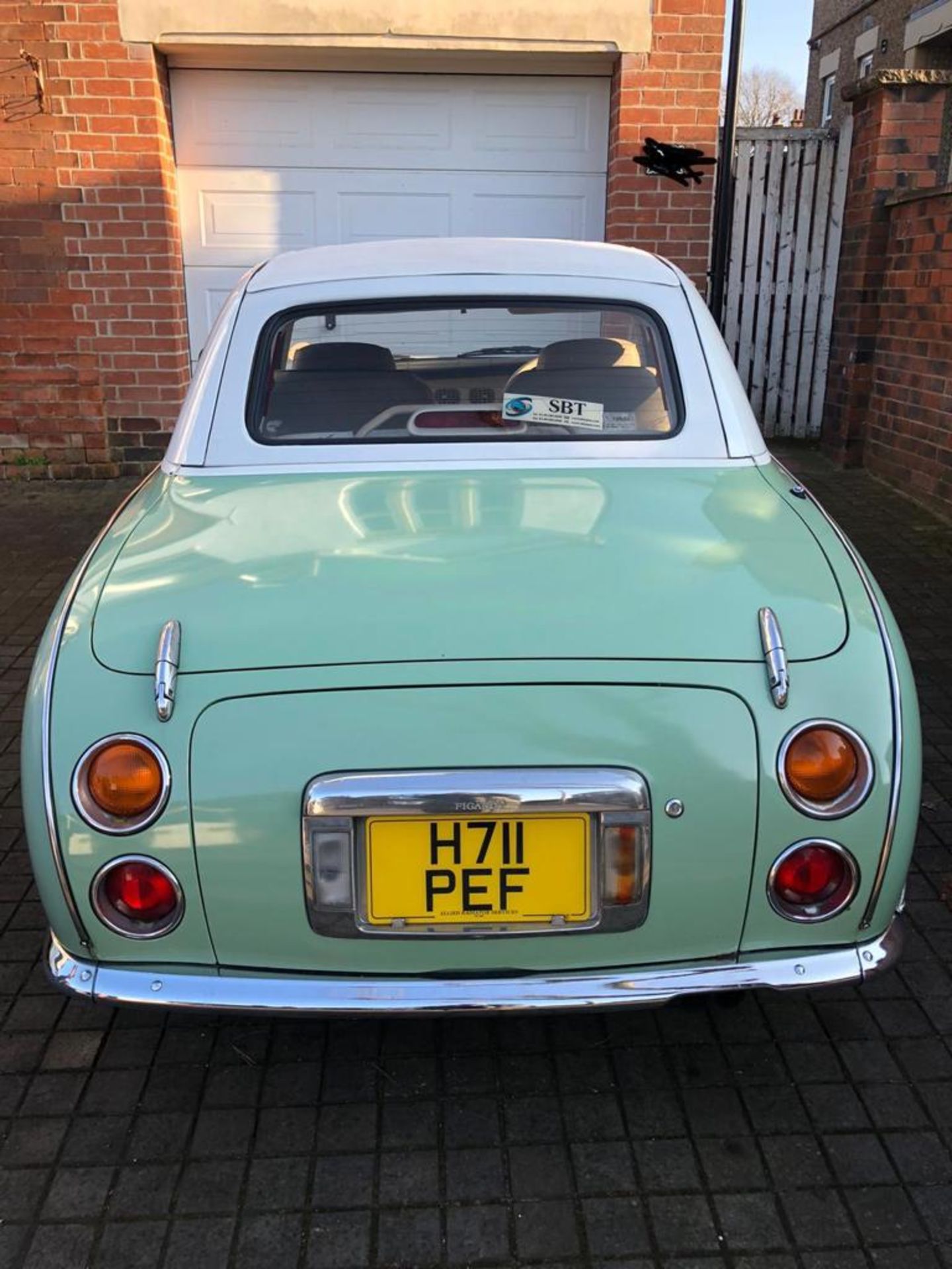 MC - NISSAN FIGARO  CONVERTIBLE- RETRO JAPANESE SPORTS CAR 88K Miles 12m MOT and just serviced - Image 4 of 30