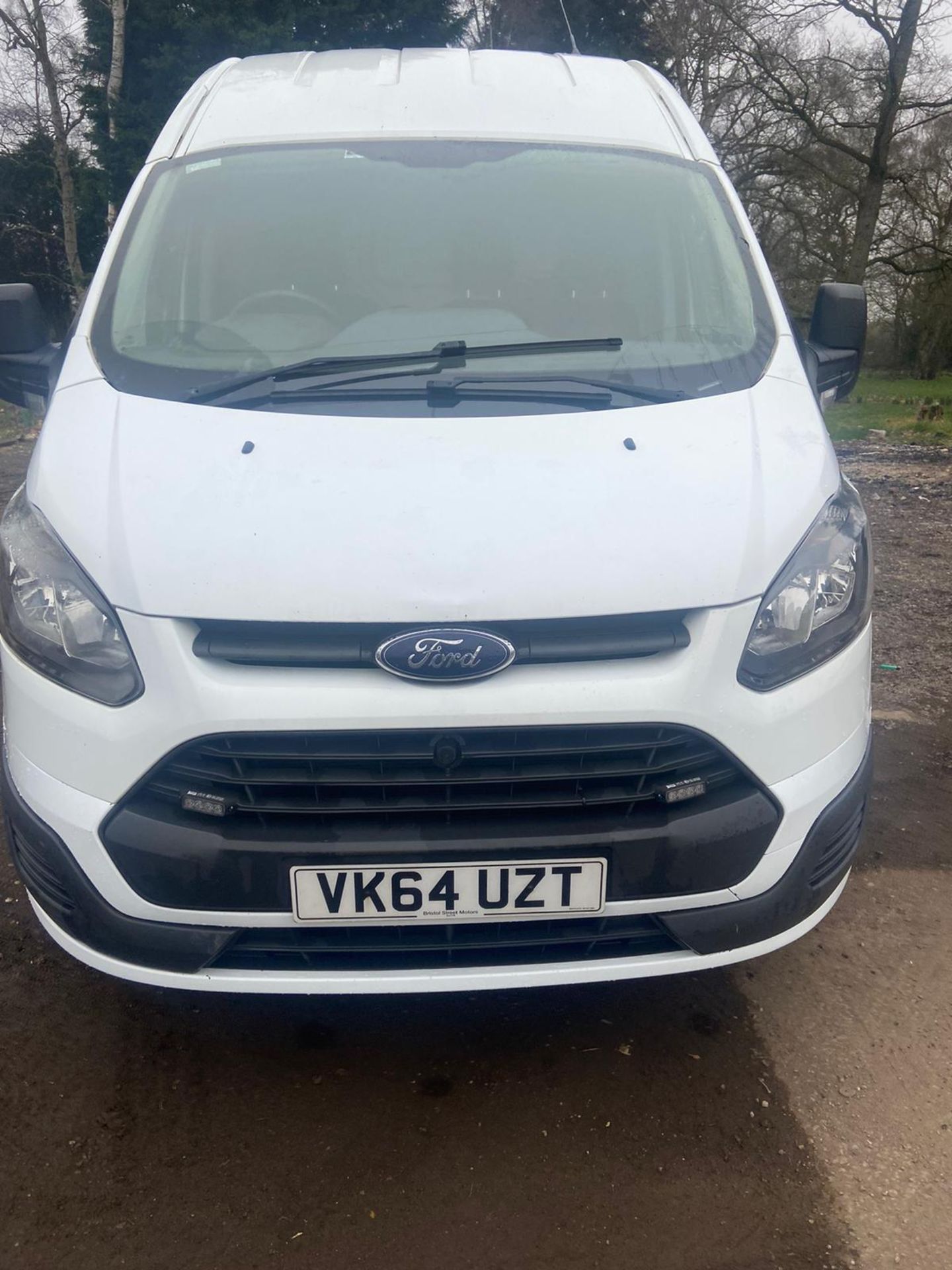 2014/64 REG FORD TRANSIT CUSTOM 290 ECO-TECH 2.2 DIESEL WHITE PANEL VAN, SHOWING 0 FORMER KEEPERS - Image 2 of 10