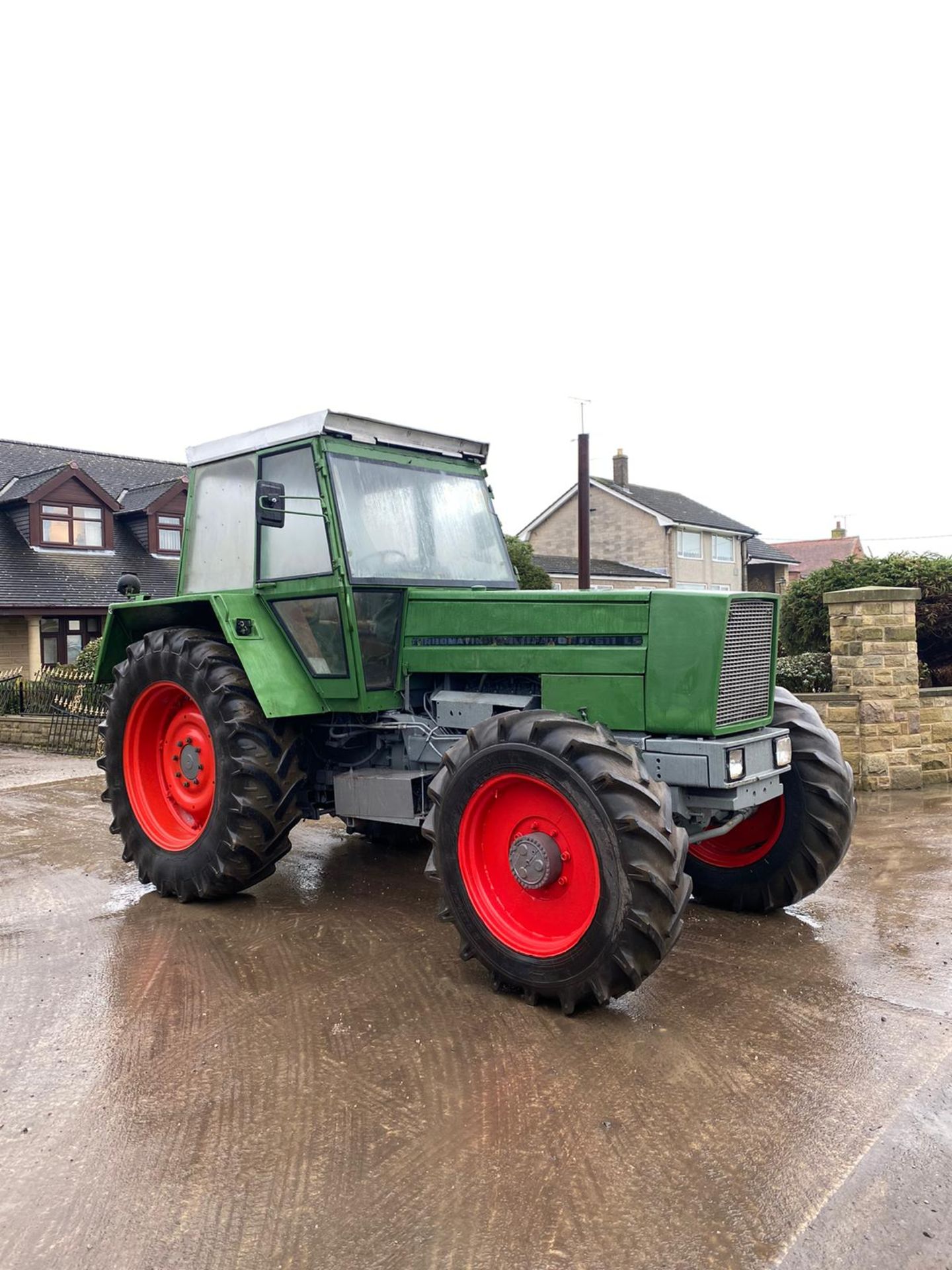 FENDT FAVORIT 611 LS TURBOMATIK, RUNS AND WORKS WELL, IN GOOD CONDITION *PLUS VAT* - Image 2 of 9