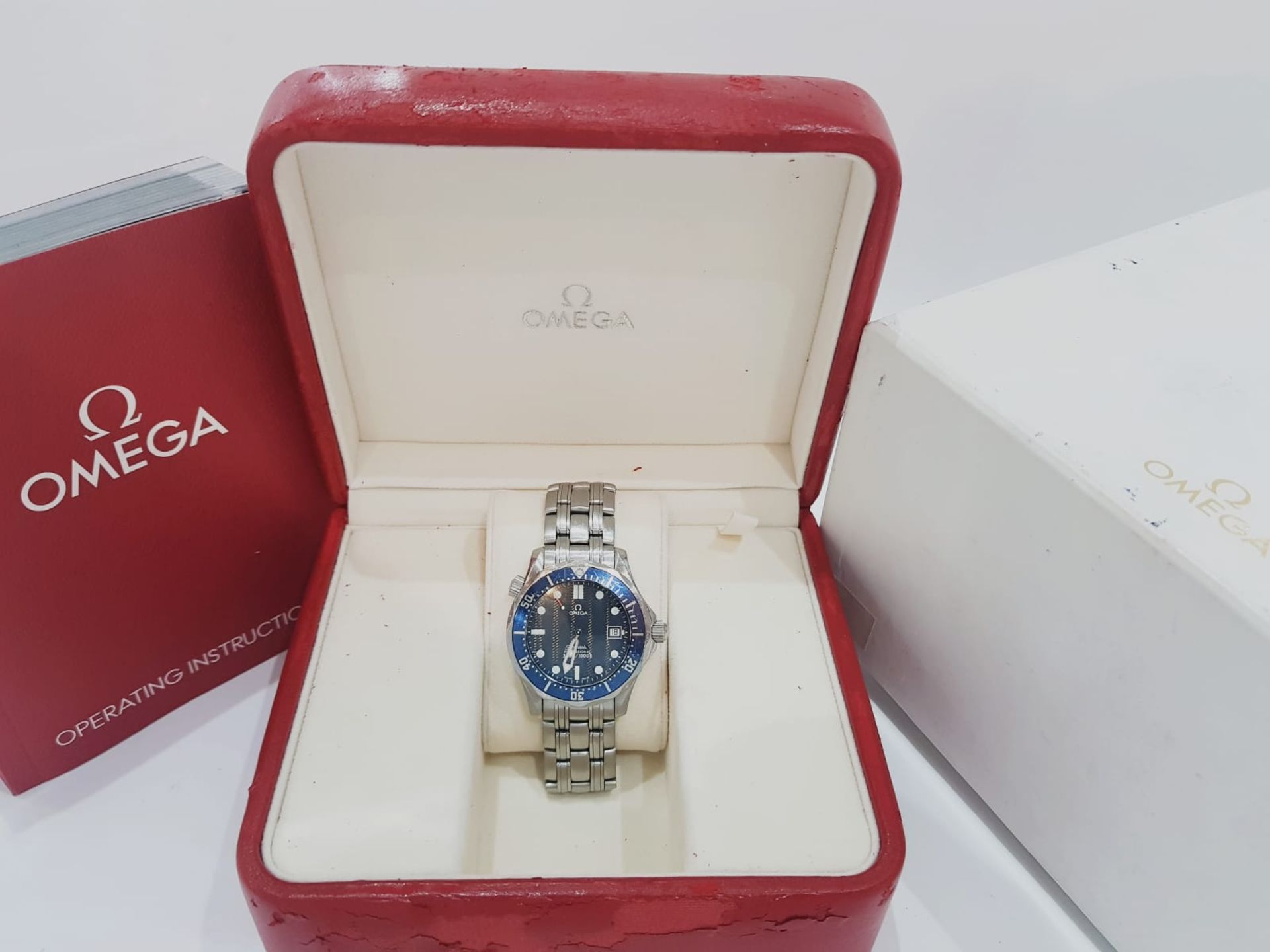 Omega Seamaster Professional 300m Mid Size James Bond Blue Wave Dial Mens Watch - Image 2 of 13