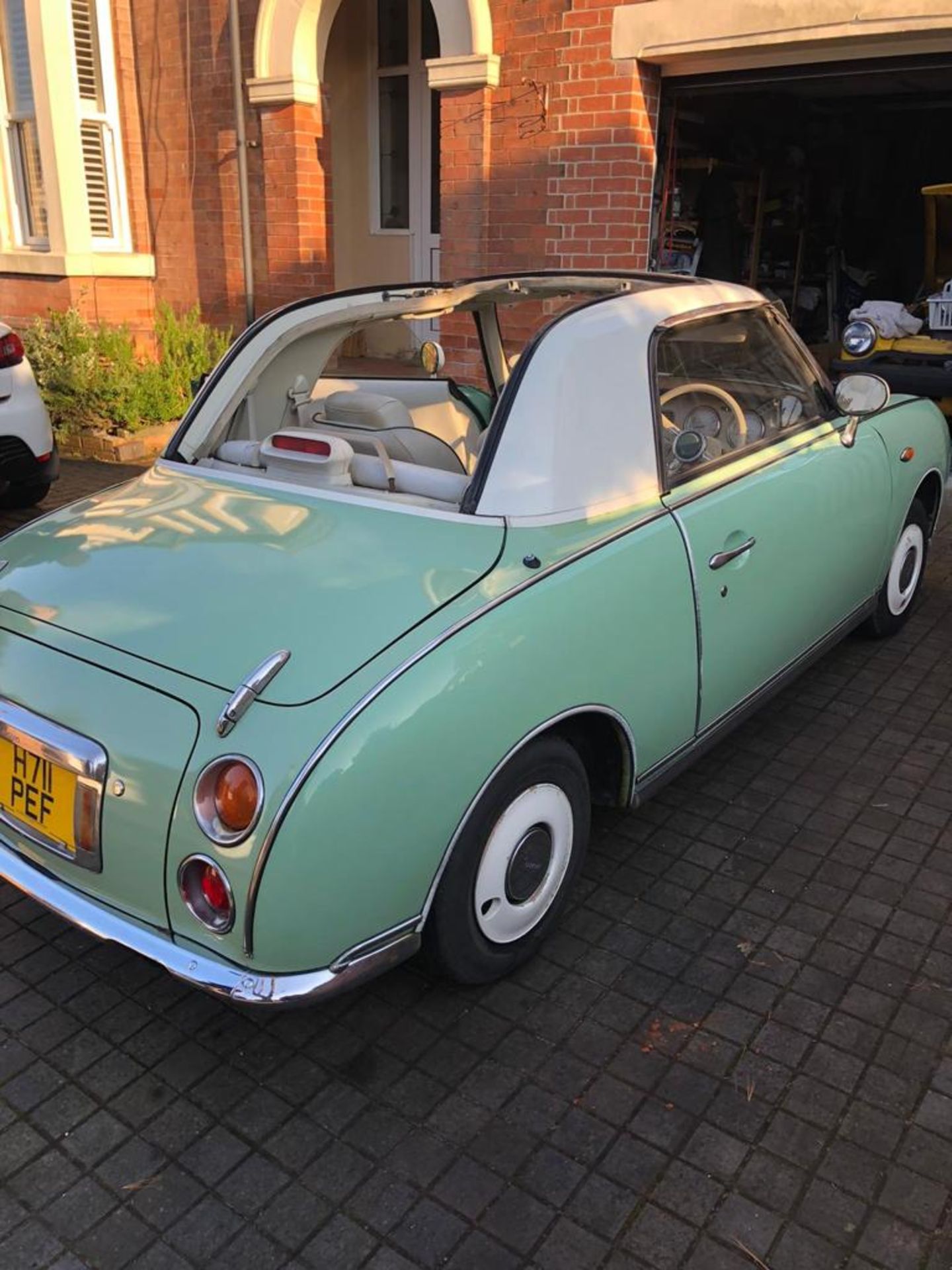 MC - NISSAN FIGARO  CONVERTIBLE- RETRO JAPANESE SPORTS CAR 88K Miles 12m MOT and just serviced - Image 21 of 30