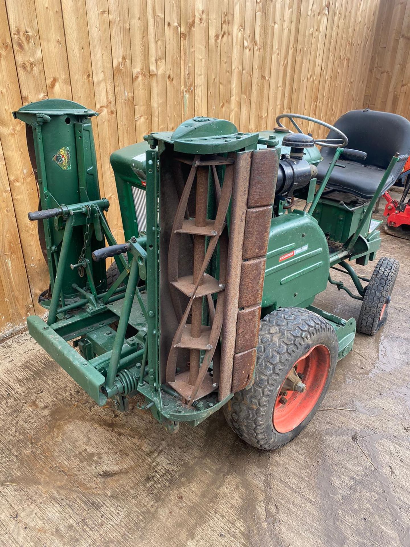 RANSOMES MOTOR TRIPLE DIESEL MOWER, KUBOTA DIESEL ENGINE, STARTS, FIRST TIME, RUNS, DRIVES, CUTS - Image 5 of 5