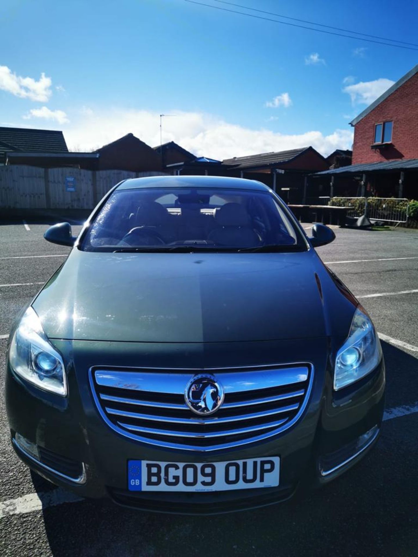 2009/09 REG VAUXHALL INSIGNIA ELITE NAV CDTI 2.0 DIESEL 5 DOOR HATCHBACK, SHOWING 1 FORMER KEEPER - Image 2 of 25