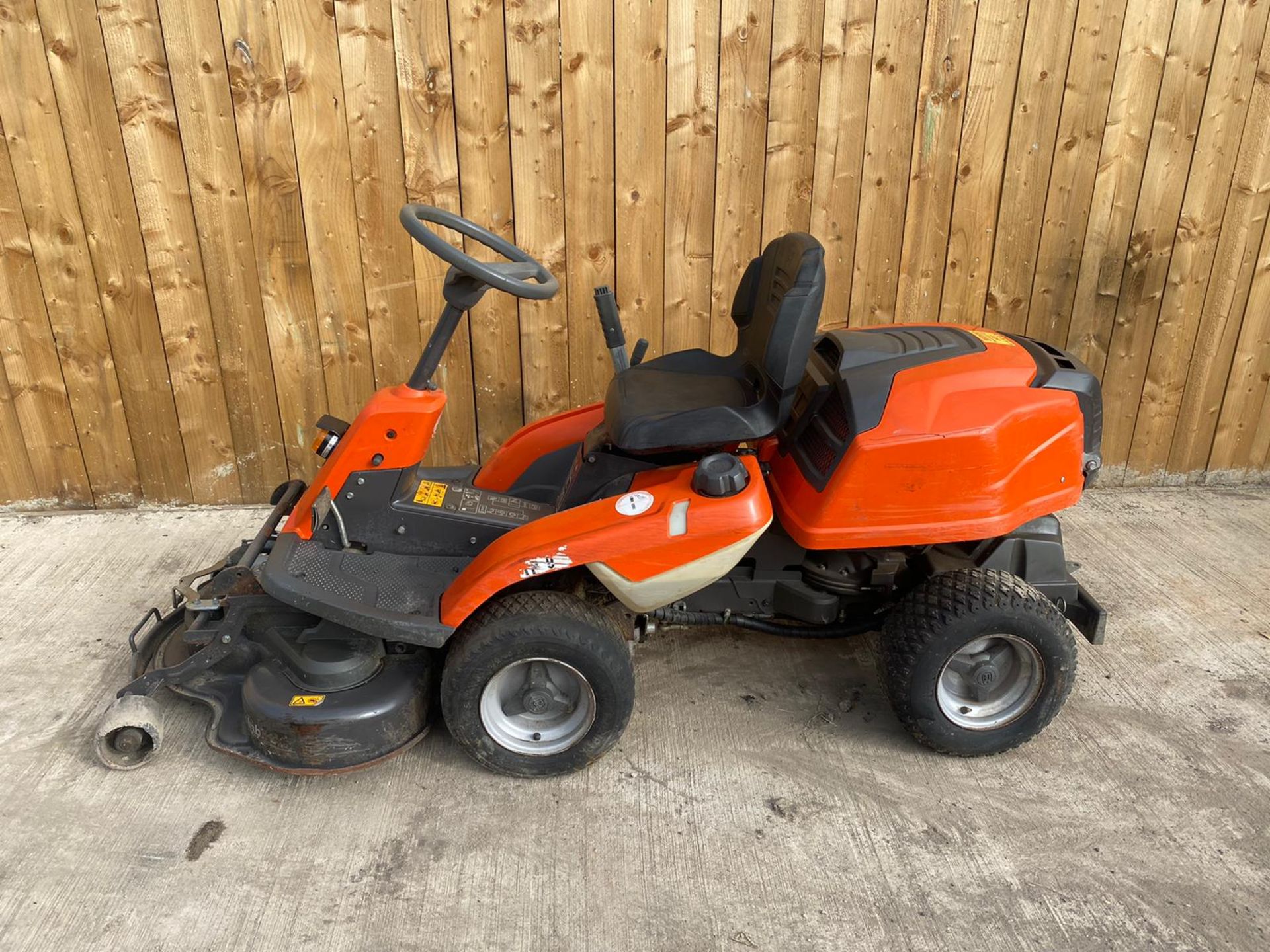 2015 HUSQVARNA R216 4WD RIDE ON MOWER, DIRECT EX COUNCIL, ONLY 544 HOURS *PLUS VAT*