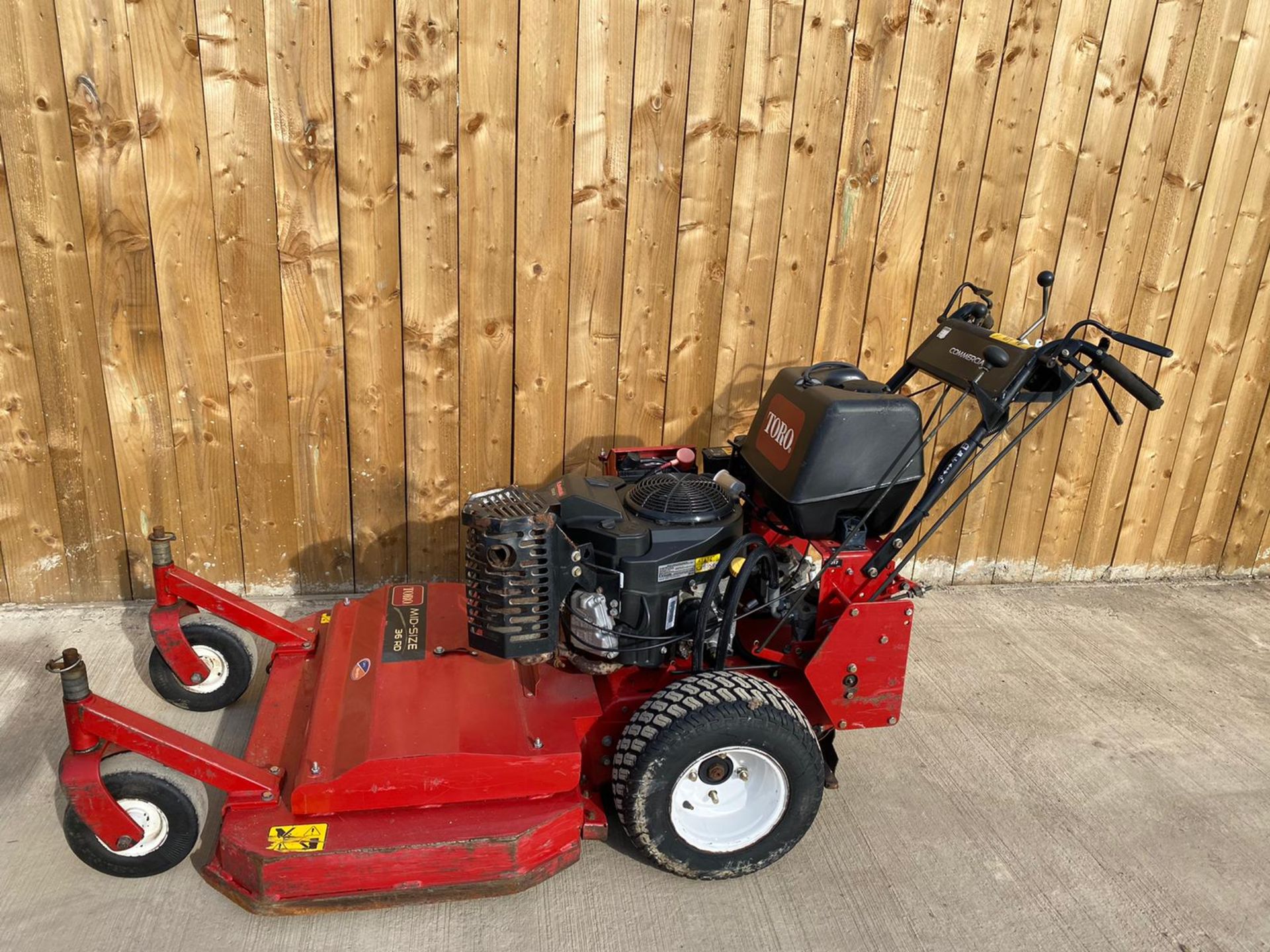 TORO 36RD ZERO TURN PEDESTRIAN MOWER, DIRECT EX COUNCIL, KAWASAKI FS541 ENGINE *PLUS VAT*