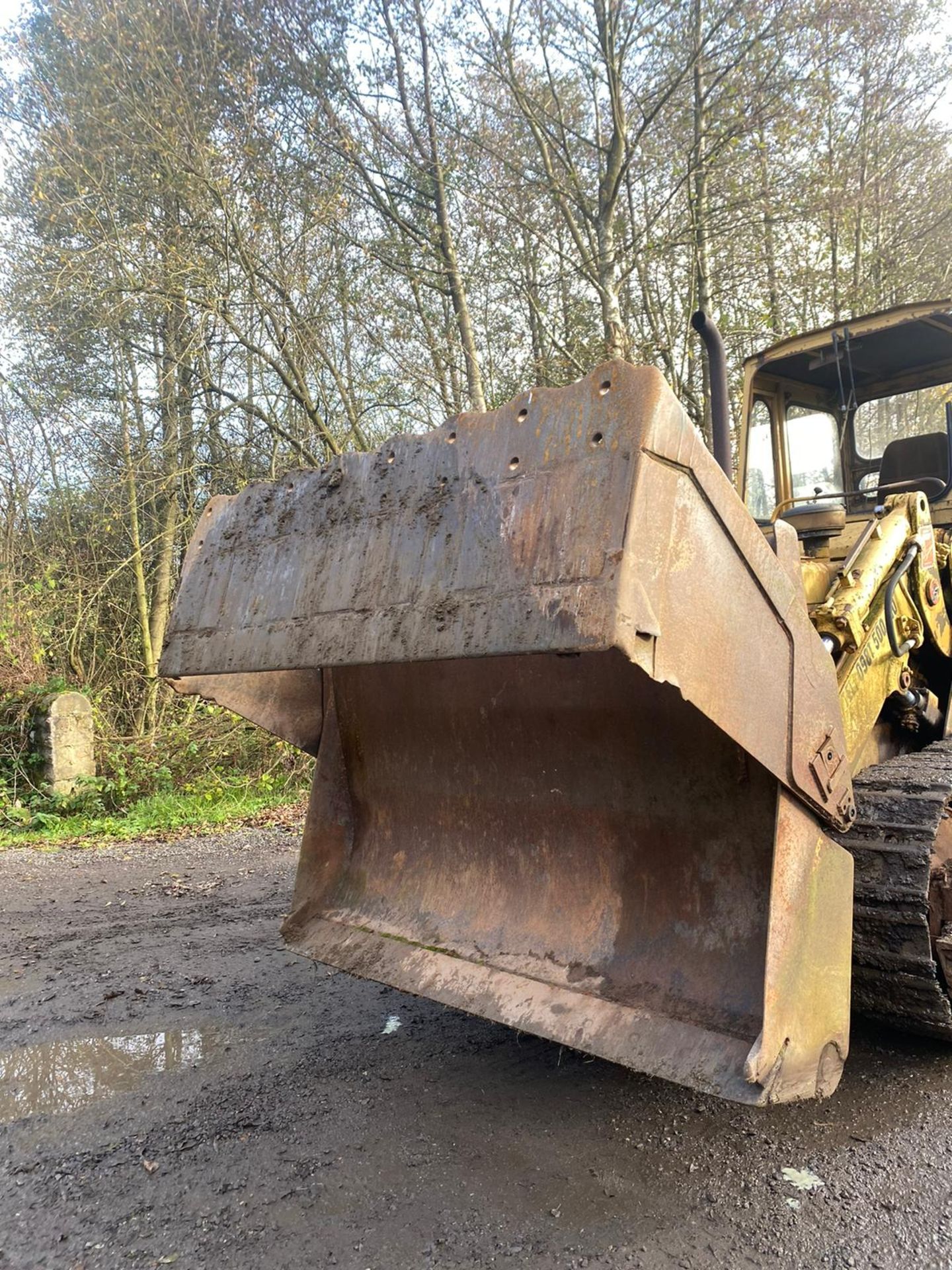 CATERPILLAR 951C DOZER/DROTT, RUNS, DRIVES AND DIGS, 4 IN 1 BUCKET *PLUS VAT* - Image 3 of 5