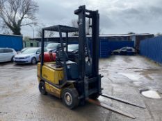 1997 YALE 2 TON FORKLIFT, 3600 HOURS, 1 OWNER FROM NEW, NEW IGNITION SWITCH AND BATTERY *PLUS VAT*