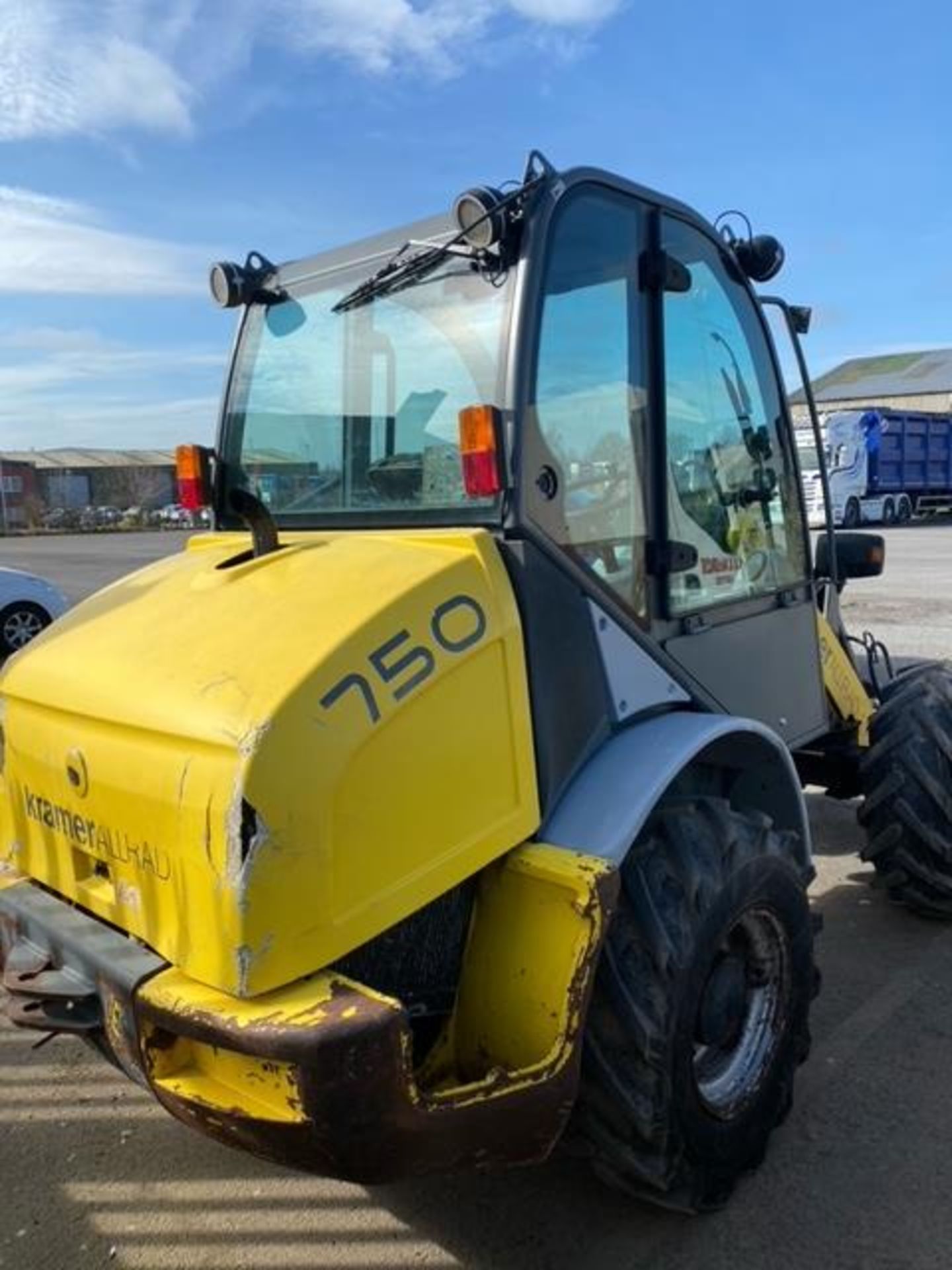 KRAMER ALRADD 750 WHEEL LOADER, 4 X NEW TYRES, SHOWING 8650 HOURS *PLUS VAT* - Image 2 of 9