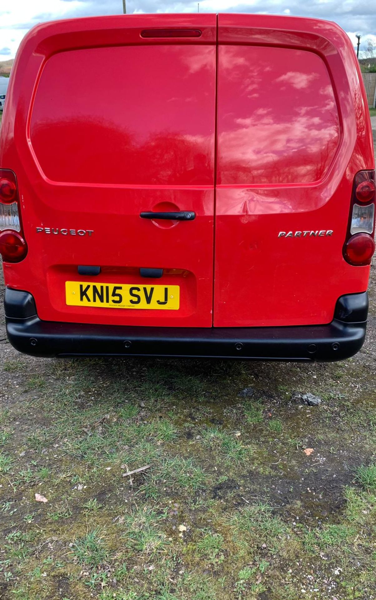 2015/15 REG PEUGEOT PARTNER 750 S L2 HDI 1.6 DIESEL RED PANEL VAN, SHOWING 0 FORMER KEEPERS *NO VAT* - Image 5 of 11