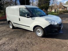 2015/65 REG VAUXHALL COMBO 2000 L1H1 CDTI 1.25 DIESEL WHITE PANEL VAN, SHOWING 0 FORMER KEEPERS