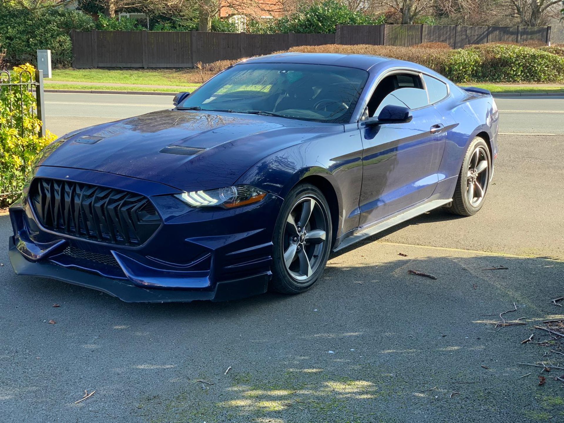 FORD MUSTANG 2019 2.3 ECO V6, 6680 MILEAGE *PLUS VAT* - Image 3 of 7