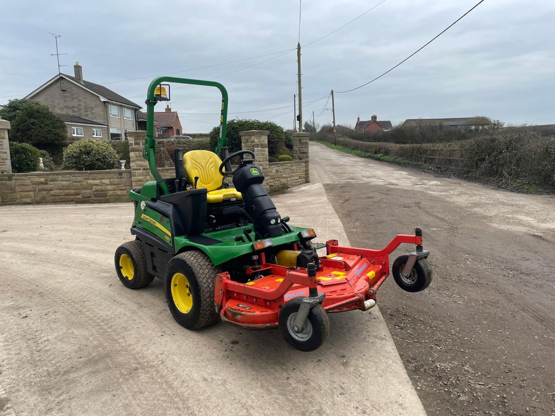 2016 John Deere 1580 Outfront Mower Runs Drives And Cuts Low 2375 Hours *PLUS VAT*