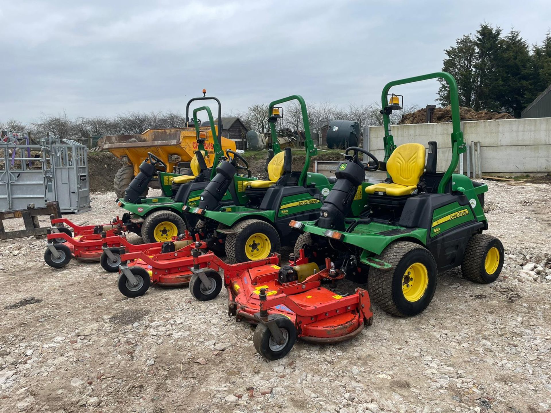 2016 John Deere 1580 Outfront Mower Runs Drives And Cuts Low 2090 Hours *PLUS VAT* - Image 8 of 8