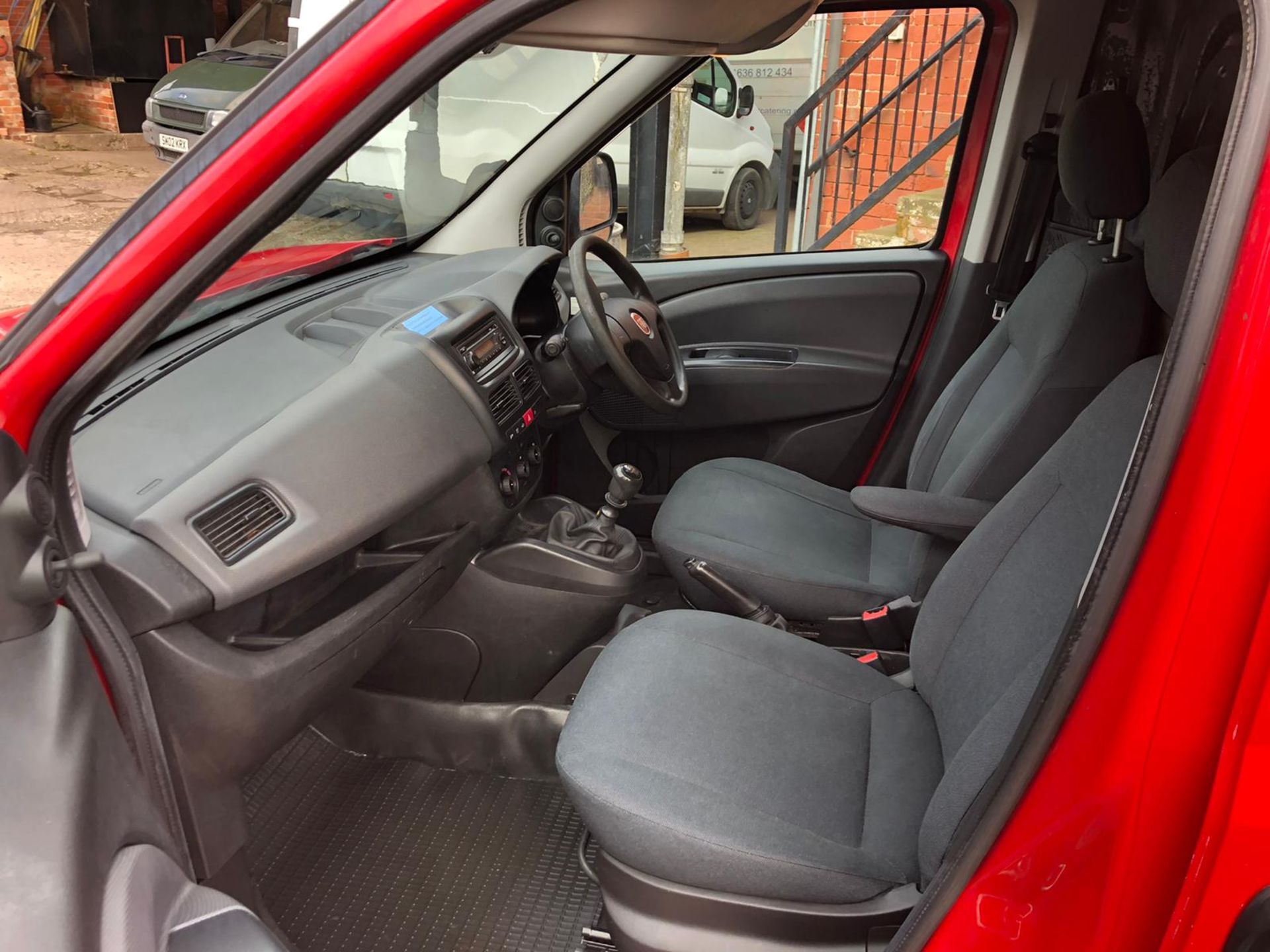 2013/63 REG FIAT DOBLO 16V XL MULTIJET LWB 1.6 DIESEL RED PANEL VAN, SHOWING 0 FORMER KEEPERS - Image 10 of 11