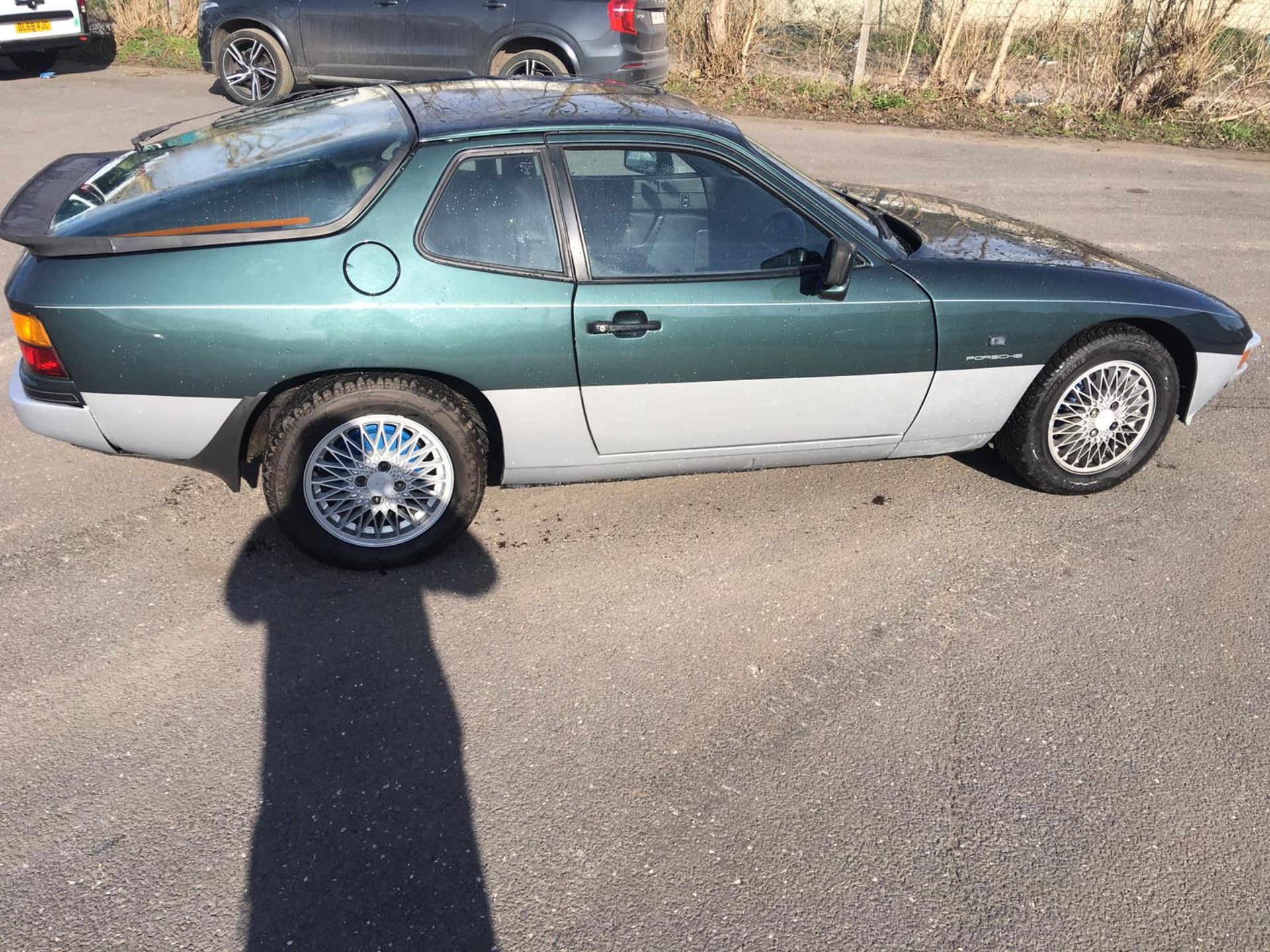 1983 PORSCHE 924 2.0 PETROL GREEN COUPE, SHOWING 8 FORMER KEEPERS *NO VAT* - Image 8 of 25