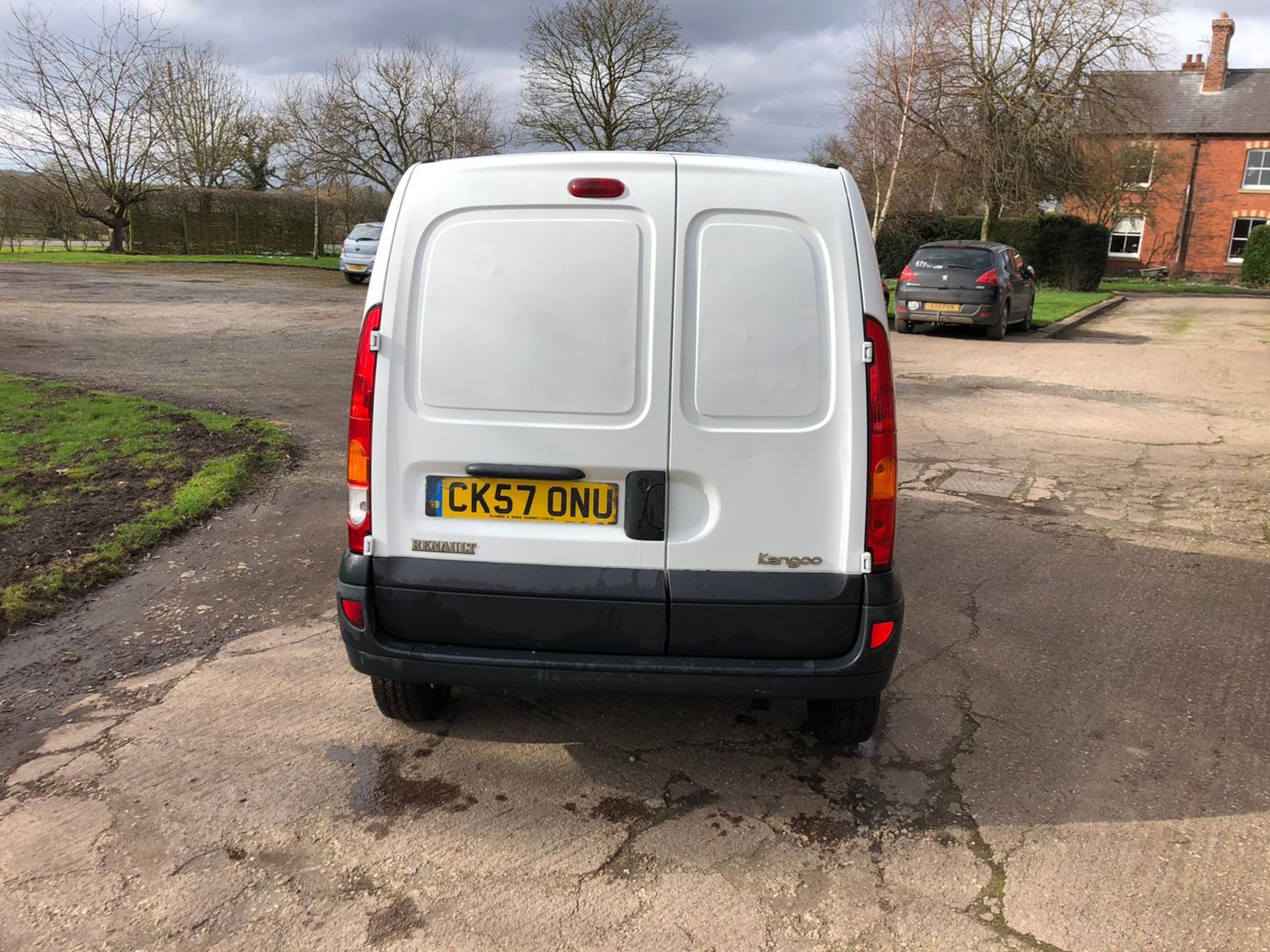 2007/57 REG RENAULT KANGOO SL17 DCI 70 1.5 DIESEL WHITE VAN, SHOWING 2 FORMER KEEPERS *NO VAT* - Image 5 of 15