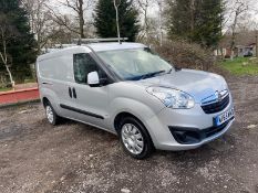 2015/65 REG VAUXHALL COMBO 2300 L2H1 CDTI S/S SPORT 1.25 DIESEL PANEL VAN, SHOWING 0 FORMER KEEPERS