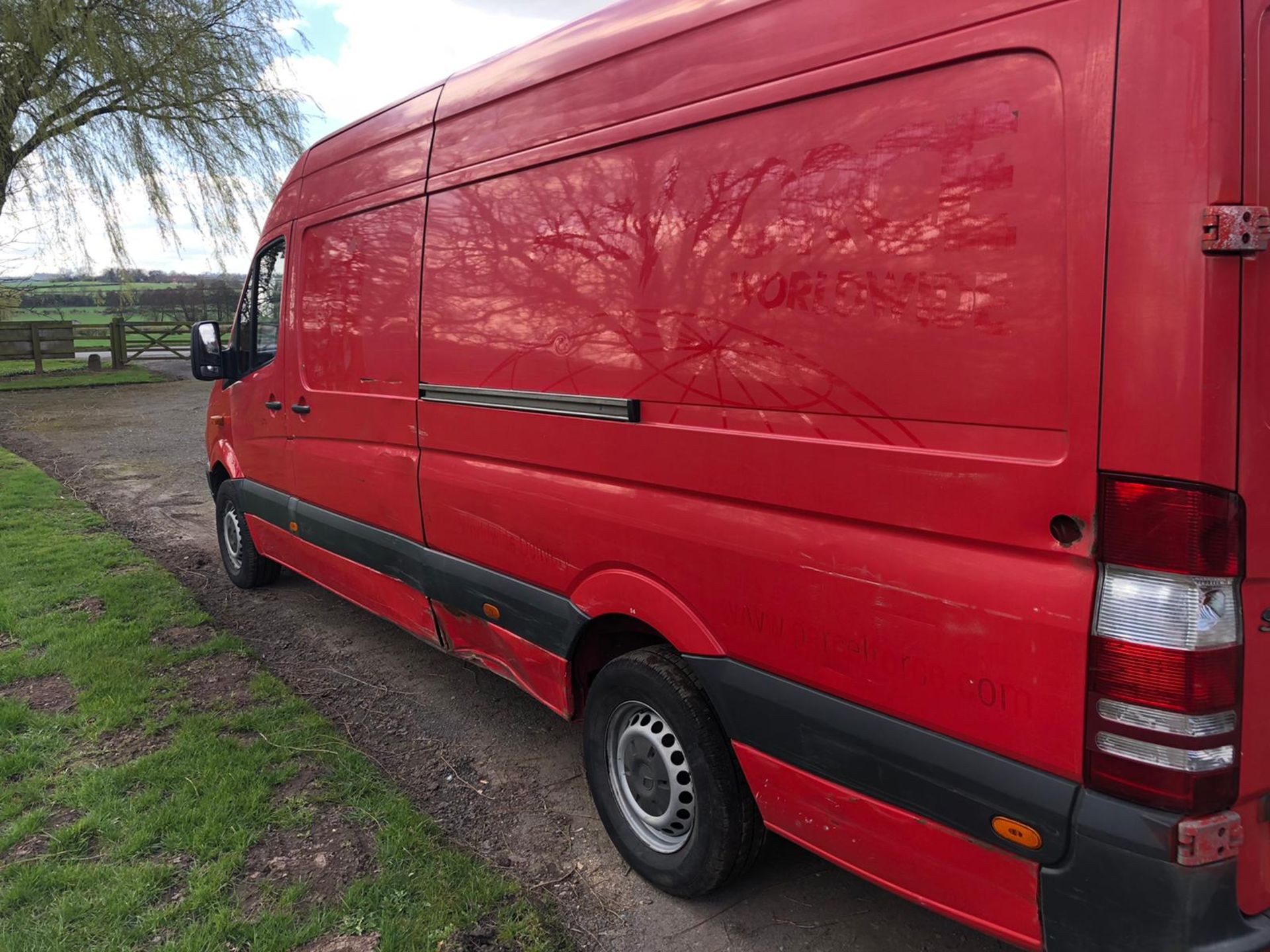 2010/59 REG MERCEDES SPRINTER 311 CDI LWB 2.2 DIESEL RED PANEL VAN, SHOWING 0 FORMER KEEPERS *NO VAT - Image 4 of 13