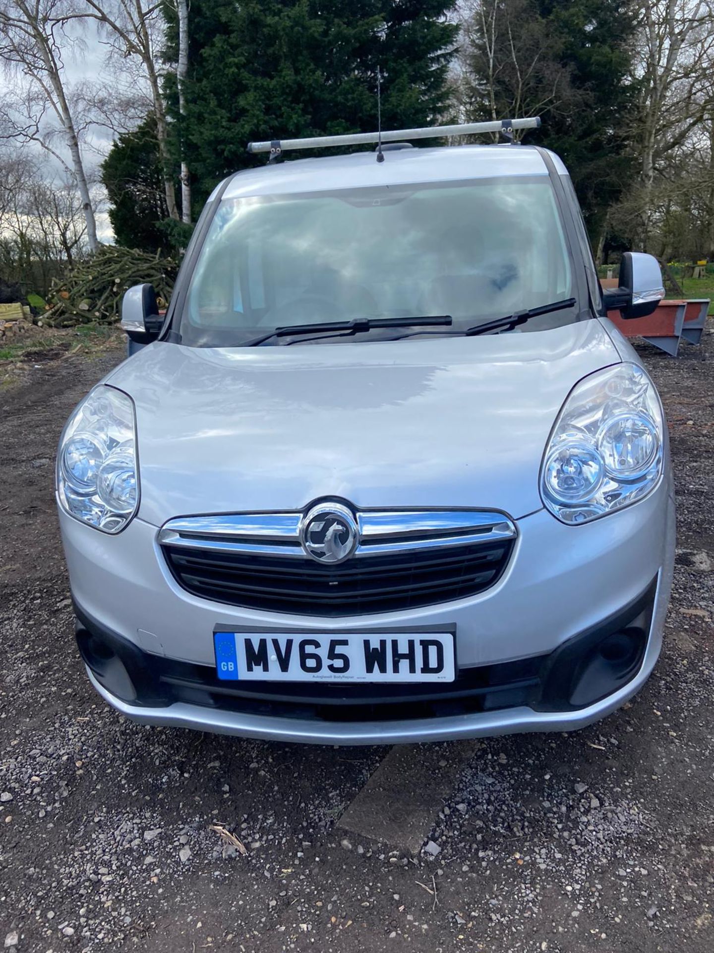 2015/65 REG VAUXHALL COMBO 2300 L2H1 CDTI S/S SPORT 1.25 DIESEL PANEL VAN, SHOWING 0 FORMER KEEPERS - Image 2 of 11