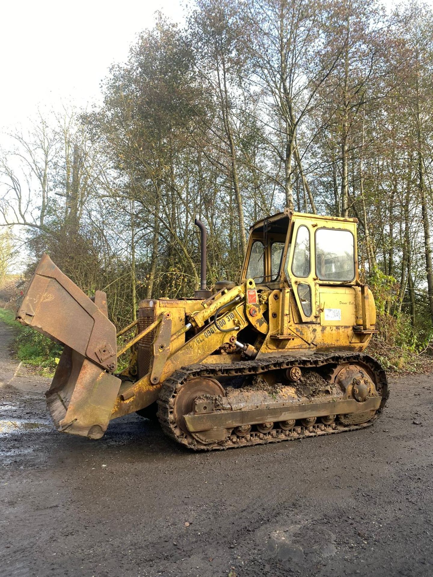 CATERPILLAR 951C DOZER/DROTT, RUNS, DRIVES AND DIGS, 4 IN 1 BUCKET *PLUS VAT*