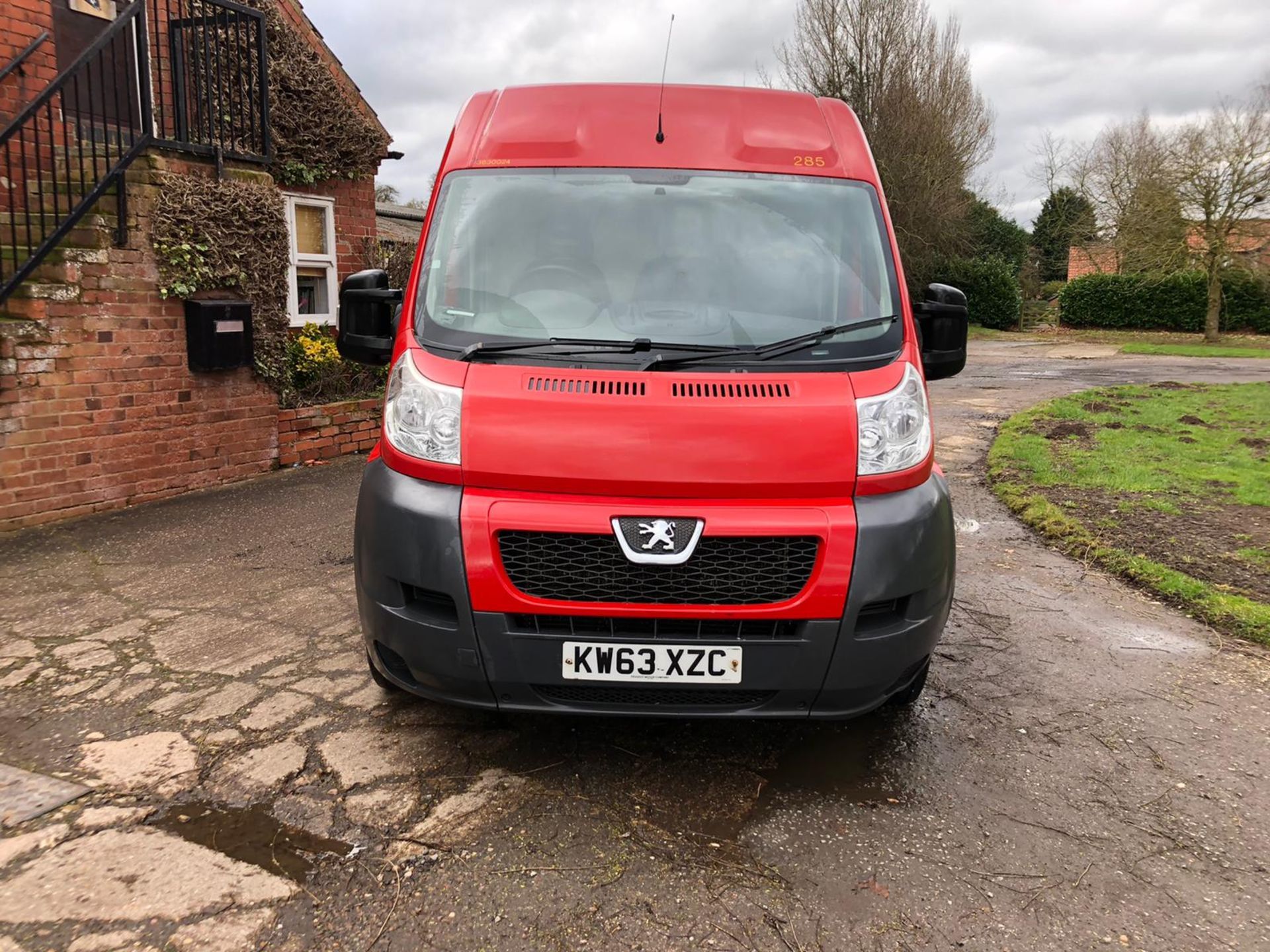 2014/63 REG PEUGEOT BOXER 333 L3H2 HDI 2.2 DIESEL RED PANEL VAN, SHOWING 0 FORMER KEEPERS *PLUS VAT* - Image 2 of 12