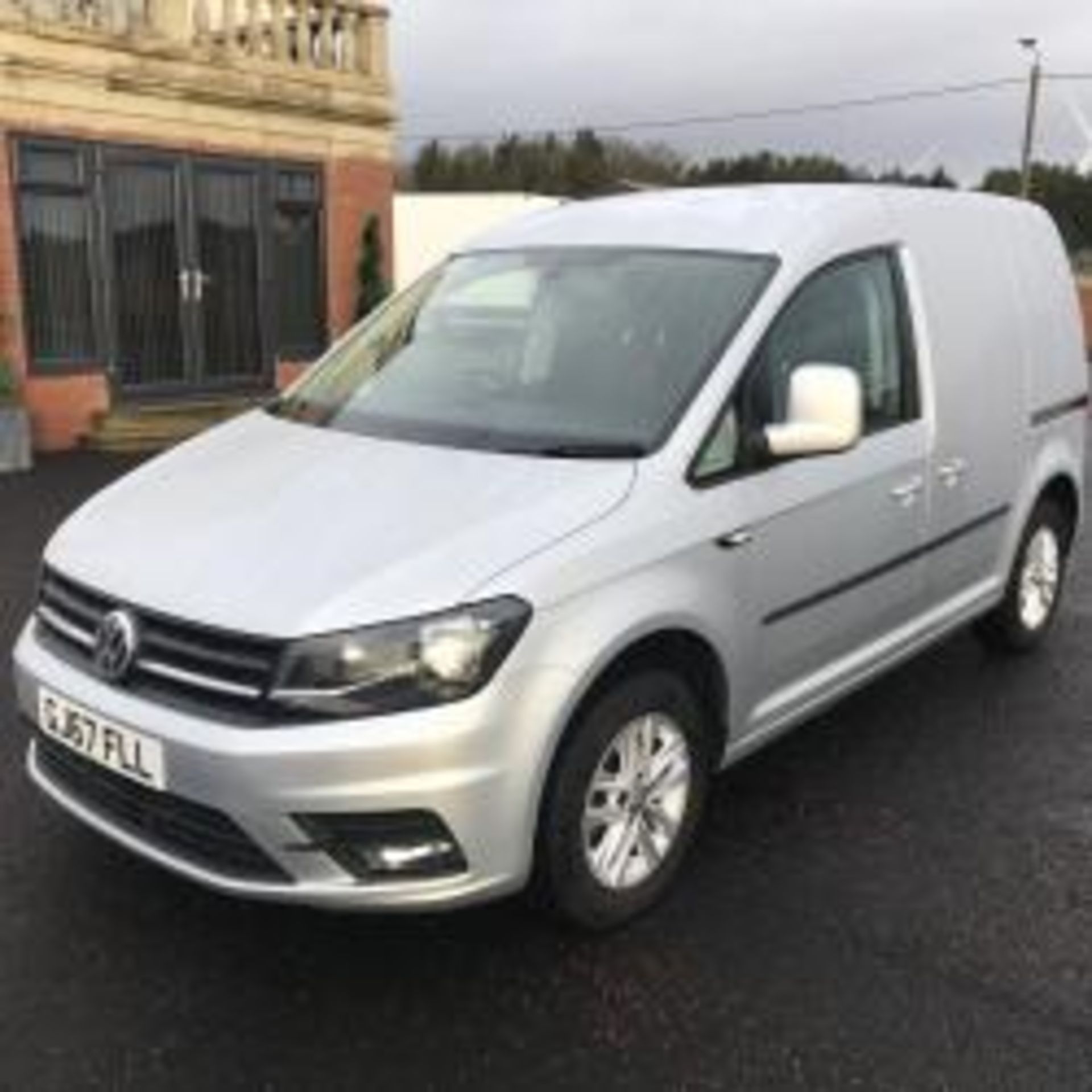 2017 VOLKSWAGEN CADDY C20 HIGHLINE TDI, PANEL VAN,SAT NAV, AIR CONDITIONING, ALLOY WHEELS *PLUS VAT* - Image 4 of 12