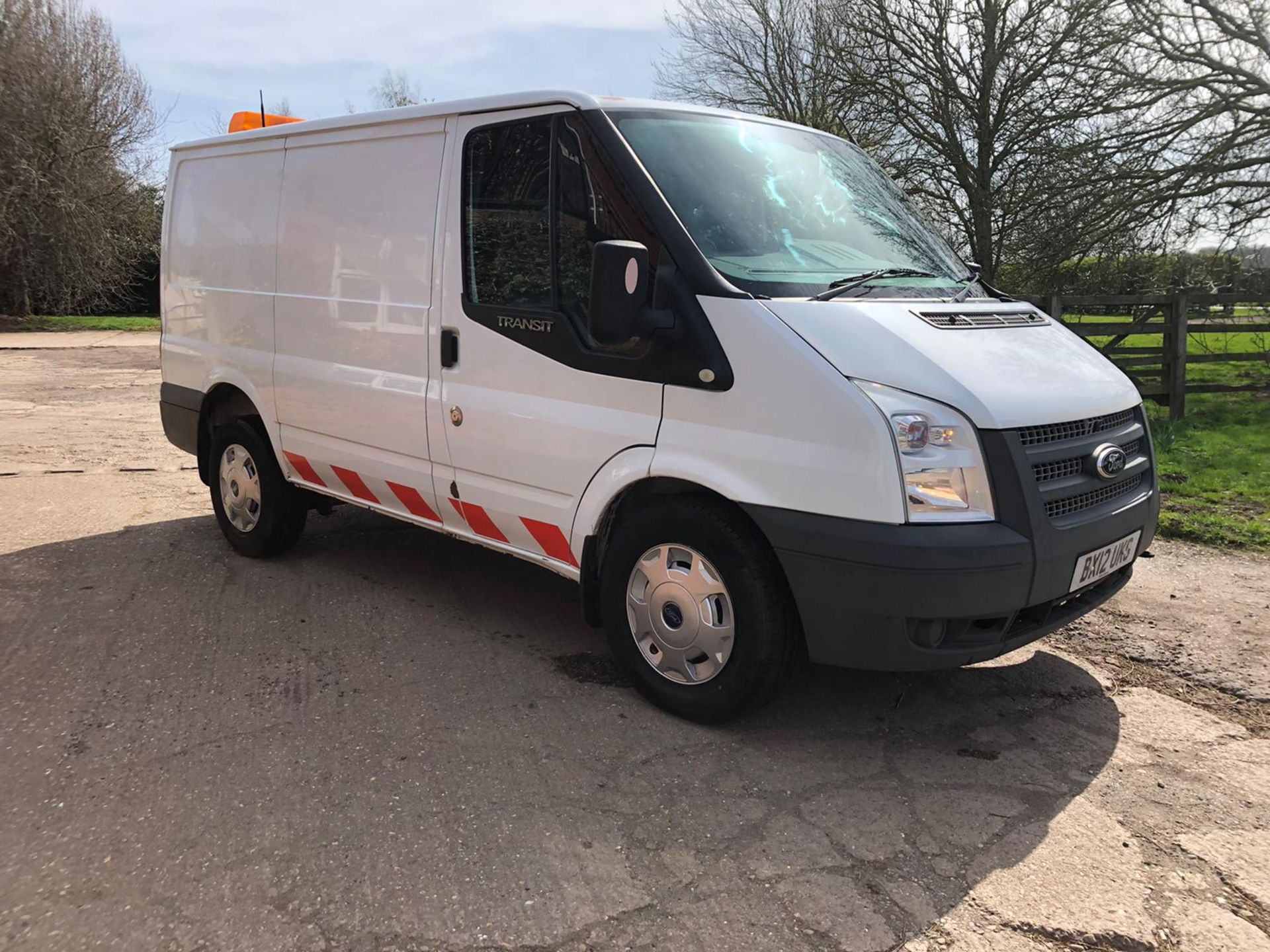 2012 FORD TRANSIT 100 T280 ECONETIC, PANEL VAN, MANUAL, LOW MILEAGE *PLUS VAT* - Image 2 of 13