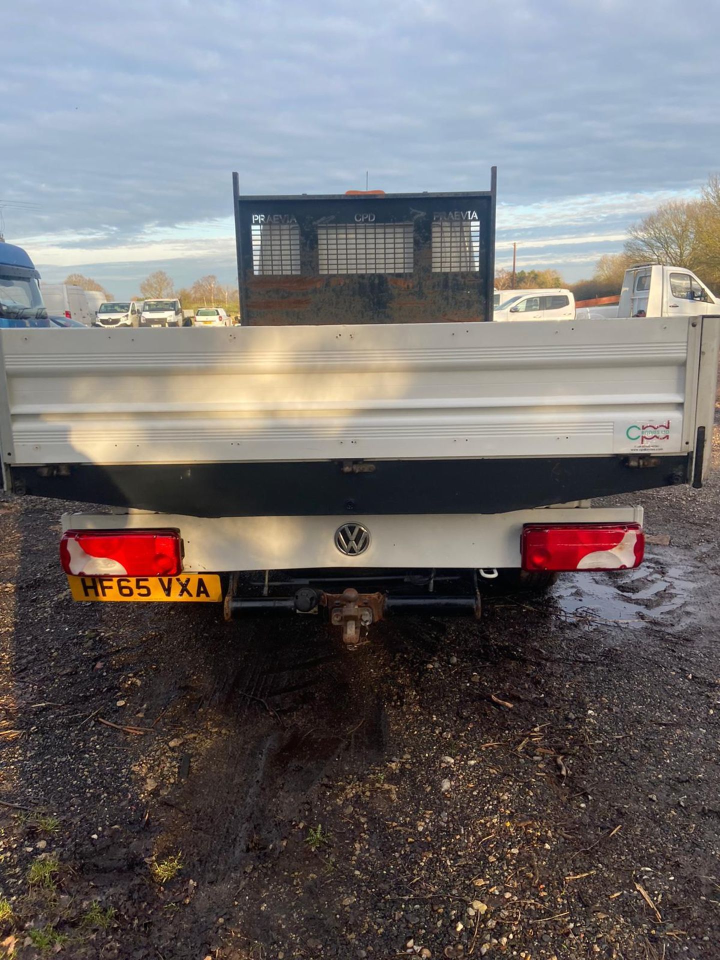 2015/65 REG VOLKSWAGEN CRAFTER CR35 TDI 2.0 DIESEL WHITE DROPSIDE LORRY *PLUS VAT* - Image 7 of 9