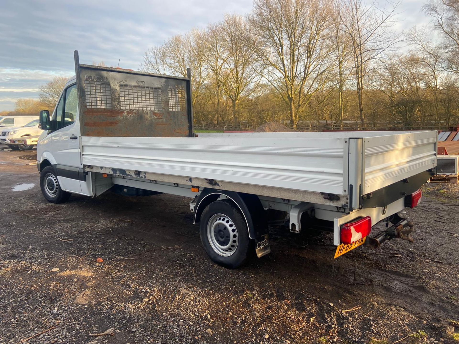 2015/65 REG VOLKSWAGEN CRAFTER CR35 TDI 2.0 DIESEL WHITE DROPSIDE LORRY *PLUS VAT* - Image 6 of 9