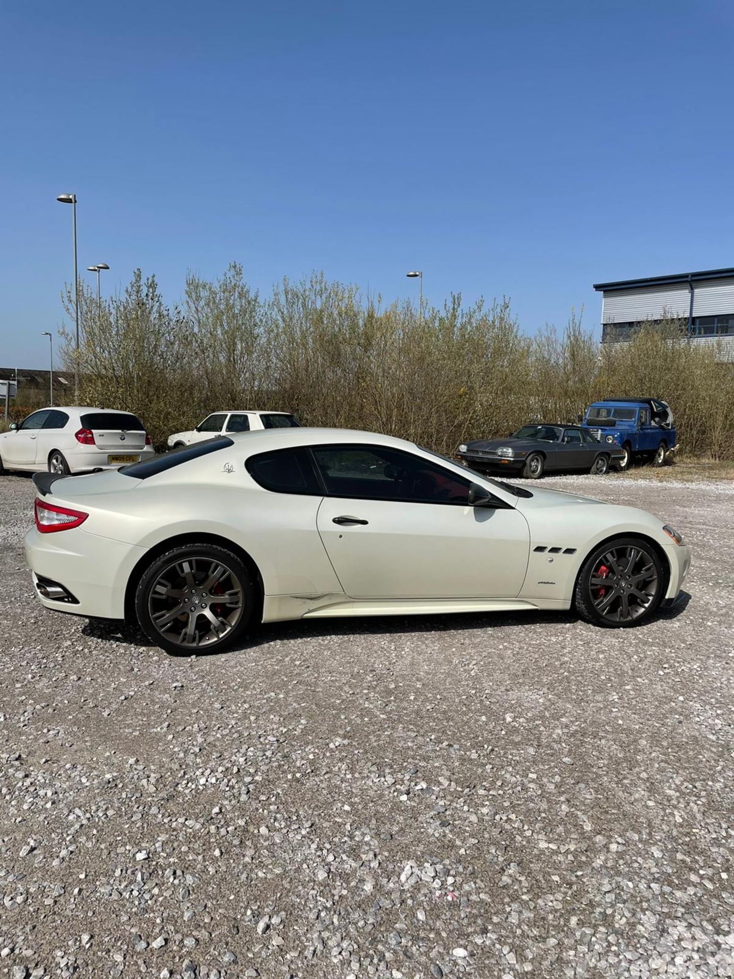 2013 MASERATI 4.7 V8 MC SHIFT, HUGE CARBON SPEC, VERY GOOD CONDITION RECENTLY CLEANED UP *PLUS VAT*