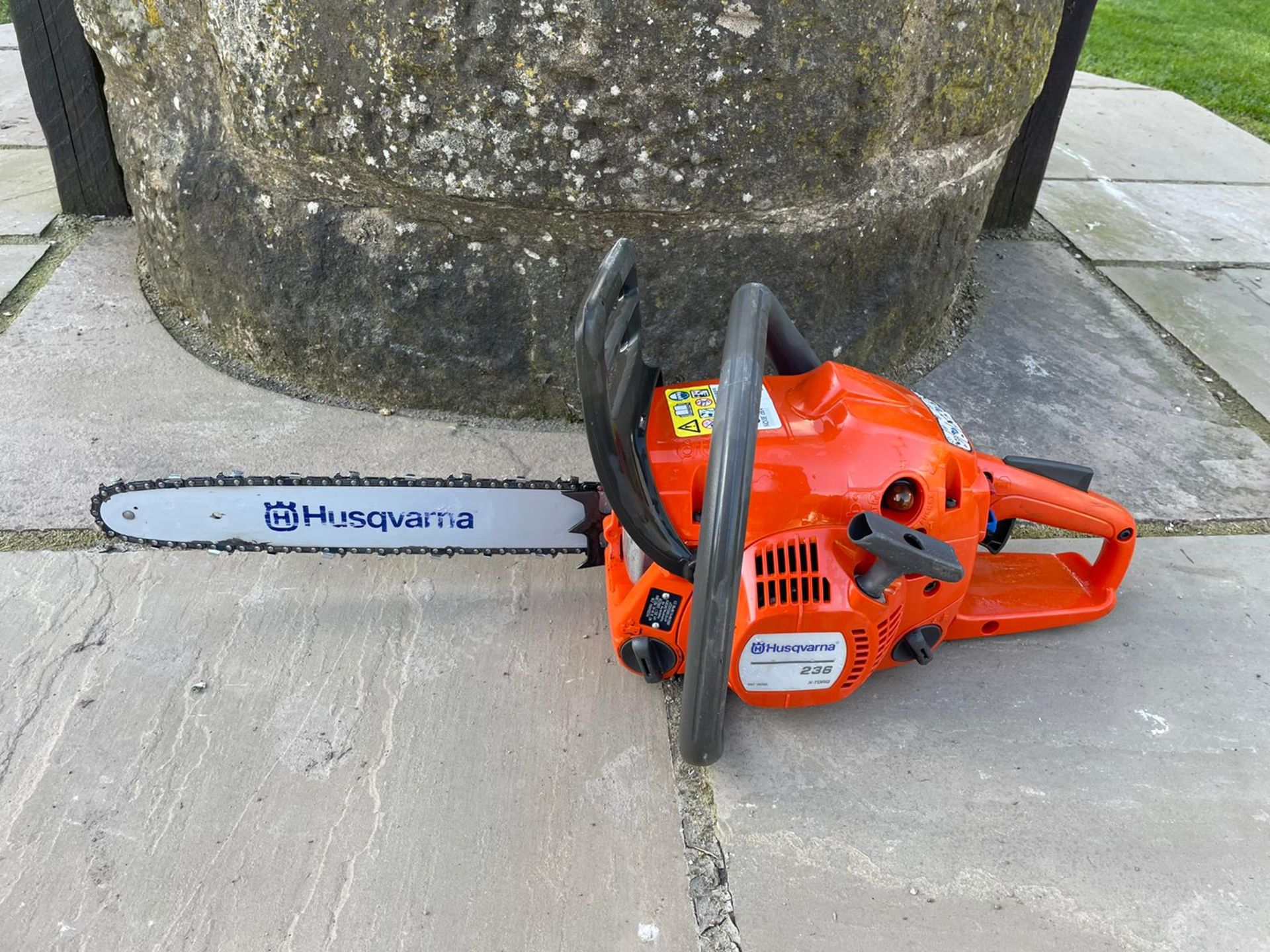 2017 HUSQVARNA 236 CHAINSAW, IN GREAT CONDITION, BOUGHT NEW IN 2018, RUNS AND WORKS *NO VAT*