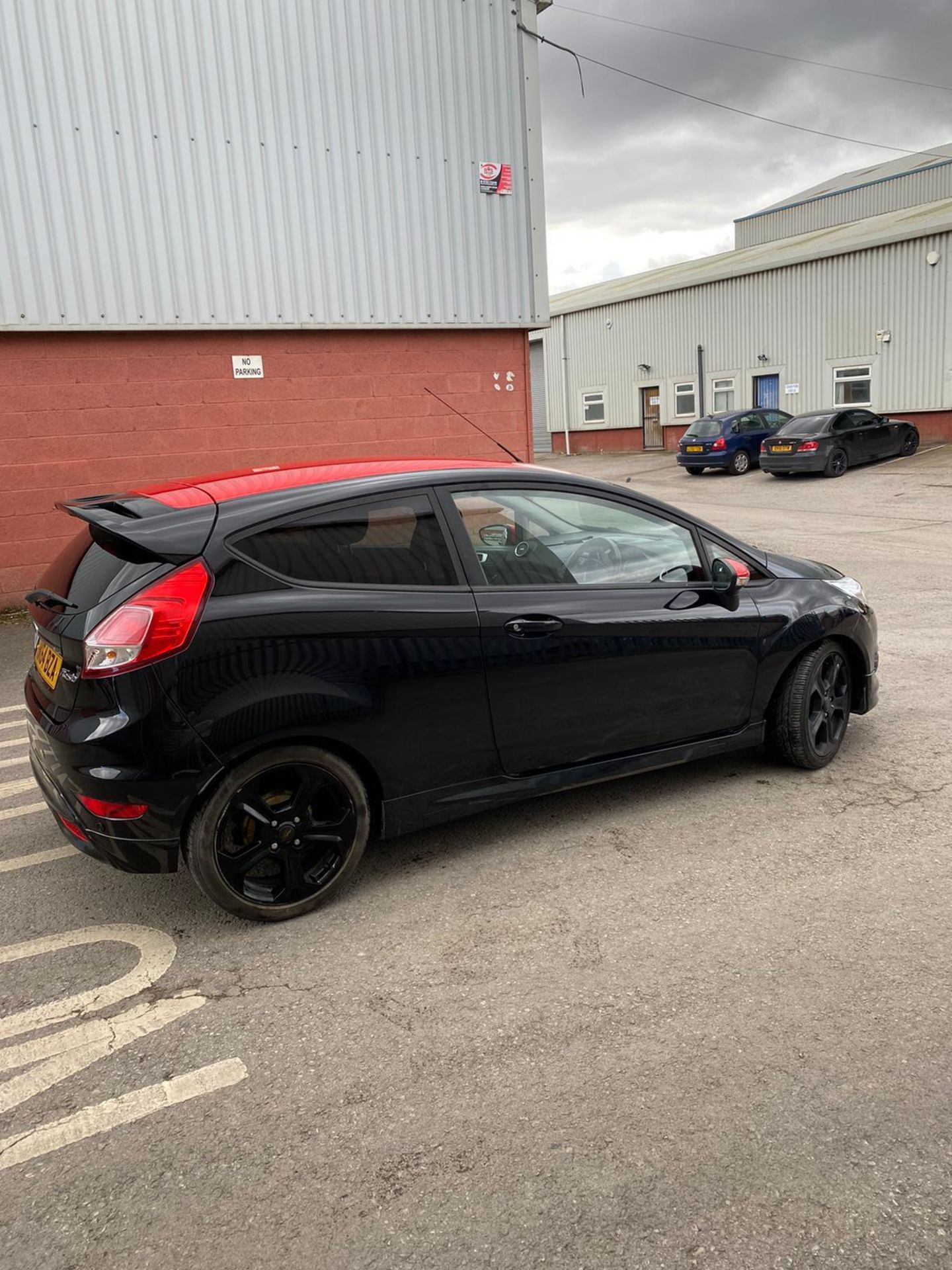 2014 FORD FIESTA ZETEC S BLACK EDITION, 3 DOOR HATCHBACK, 1.0 PETROL ENGINE, BLACK *NO VAT* - Image 5 of 9