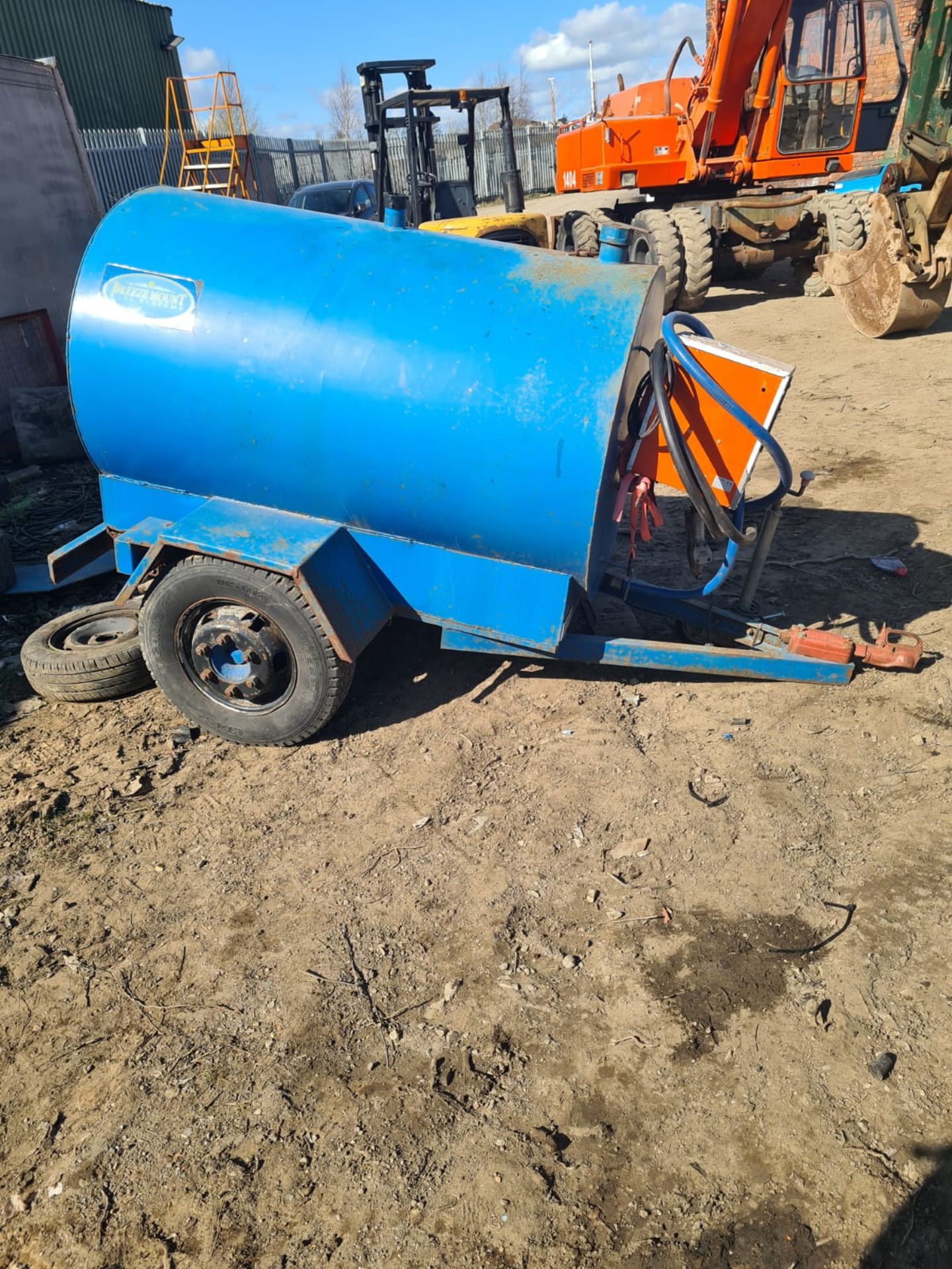 1000 LITRE FUEL BOWSER TRAILER *PLUS VAT*