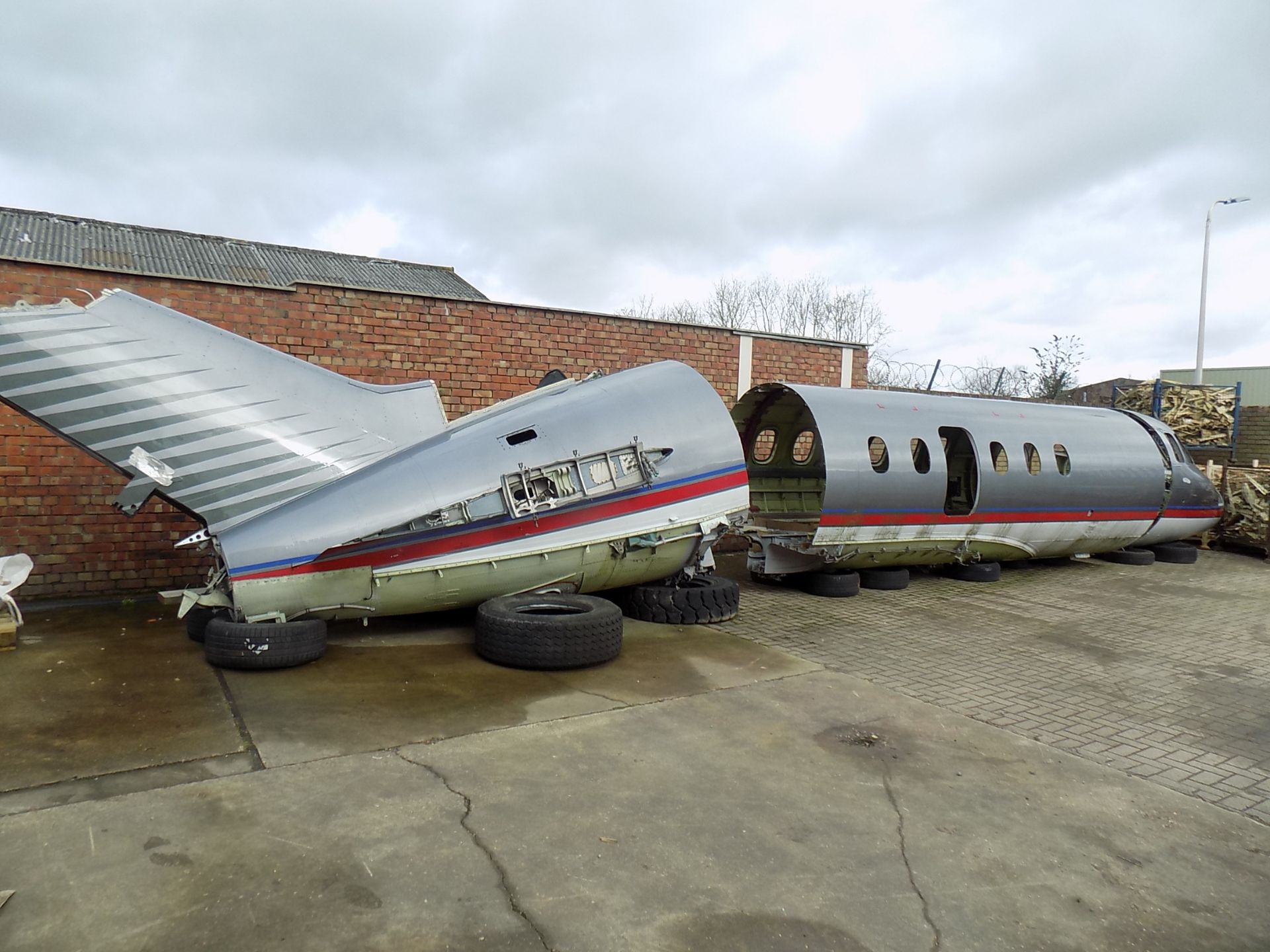 BA125 Plane in three sections. *NO VAT* - Image 8 of 11