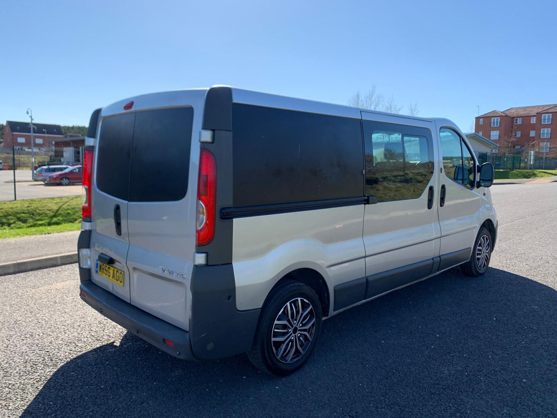 2006 VAUXHALL VIVARO 2900 D/C LWB, SILVER PANEL VAN, DIESEL ENGINE *NO VAT* - Image 11 of 11