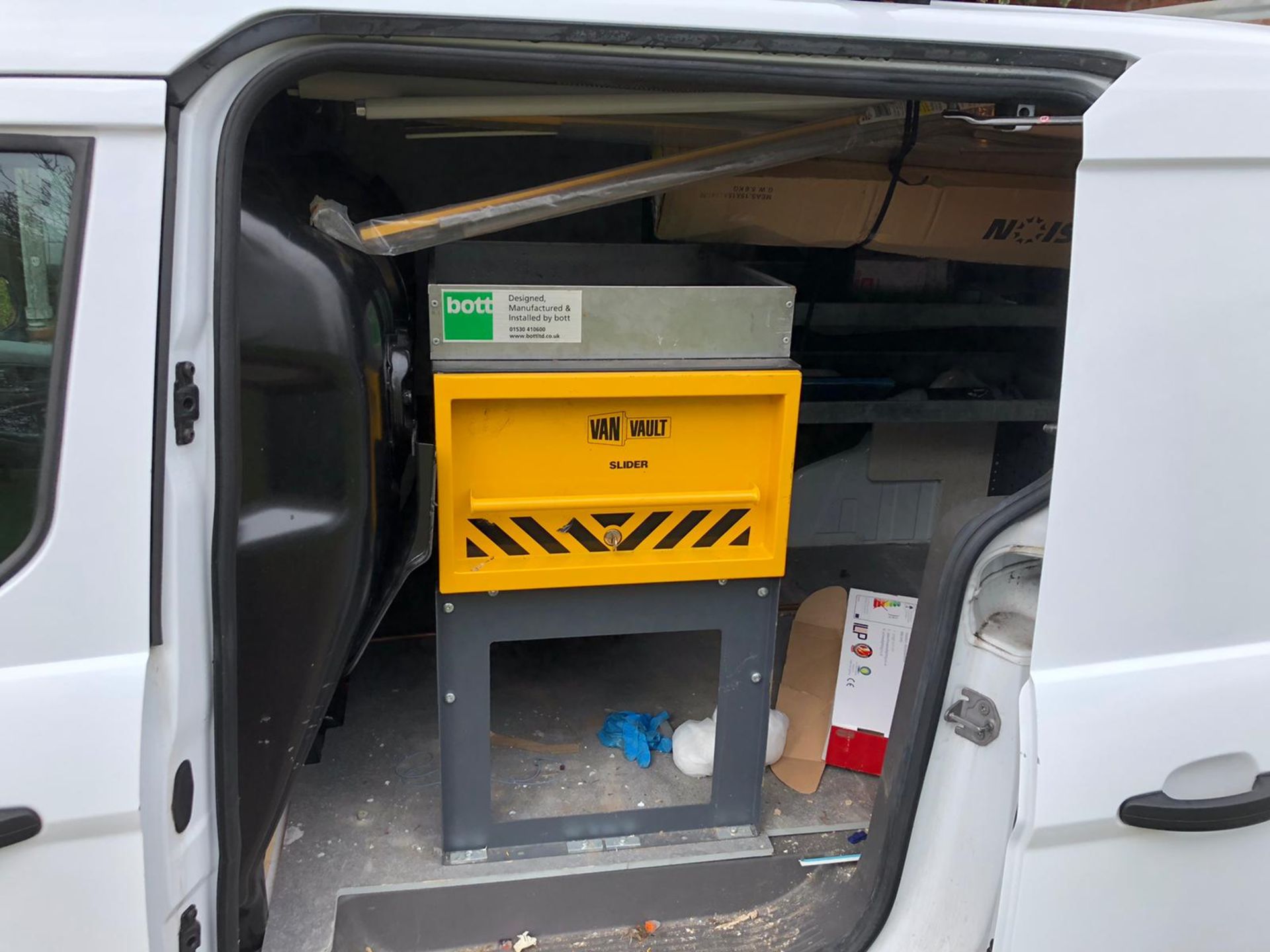 2019/19 REG FORD TRANSIT CONNECT 240 TREND 1.5 DIESEL WHITE PANEL VAN, SHOWING 0 FORMER KEEPERS - Image 10 of 14