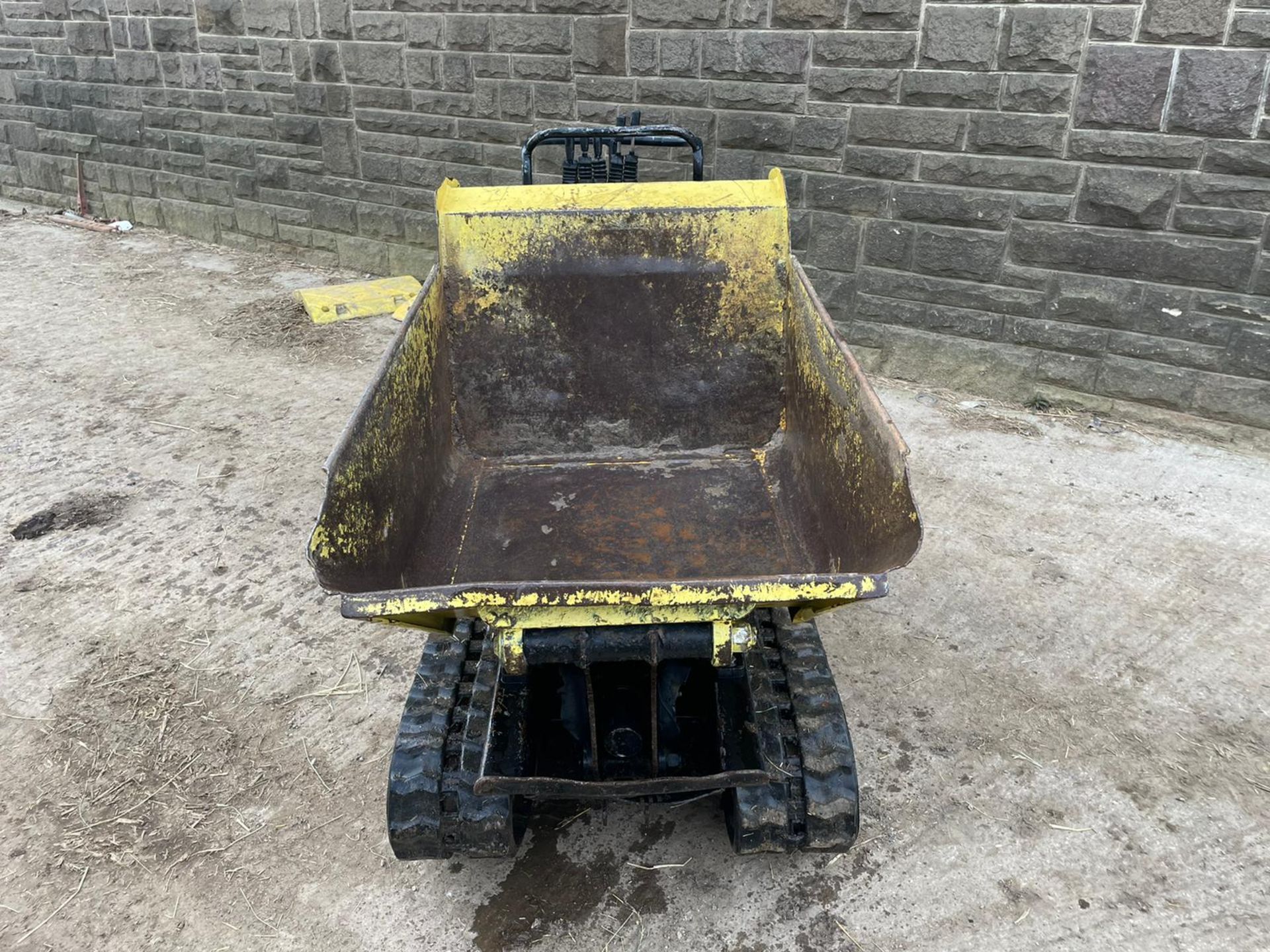 2014 CORMIDI C6.50 TRACKED DUMPER, RUNS DRIVES AND TIPS, PETROL ENGINE *PLUS VAT* - Image 4 of 8