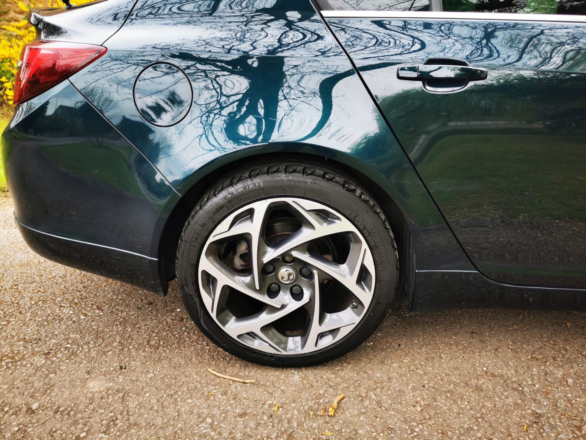 2015/65 REG VAUXHALL INSIGNIA SRI VX CDTI ECOFLEX 2.0 DIESEL 5DR HATCHBACK, SHOWING 2 FORMER KEEPERS - Image 6 of 19