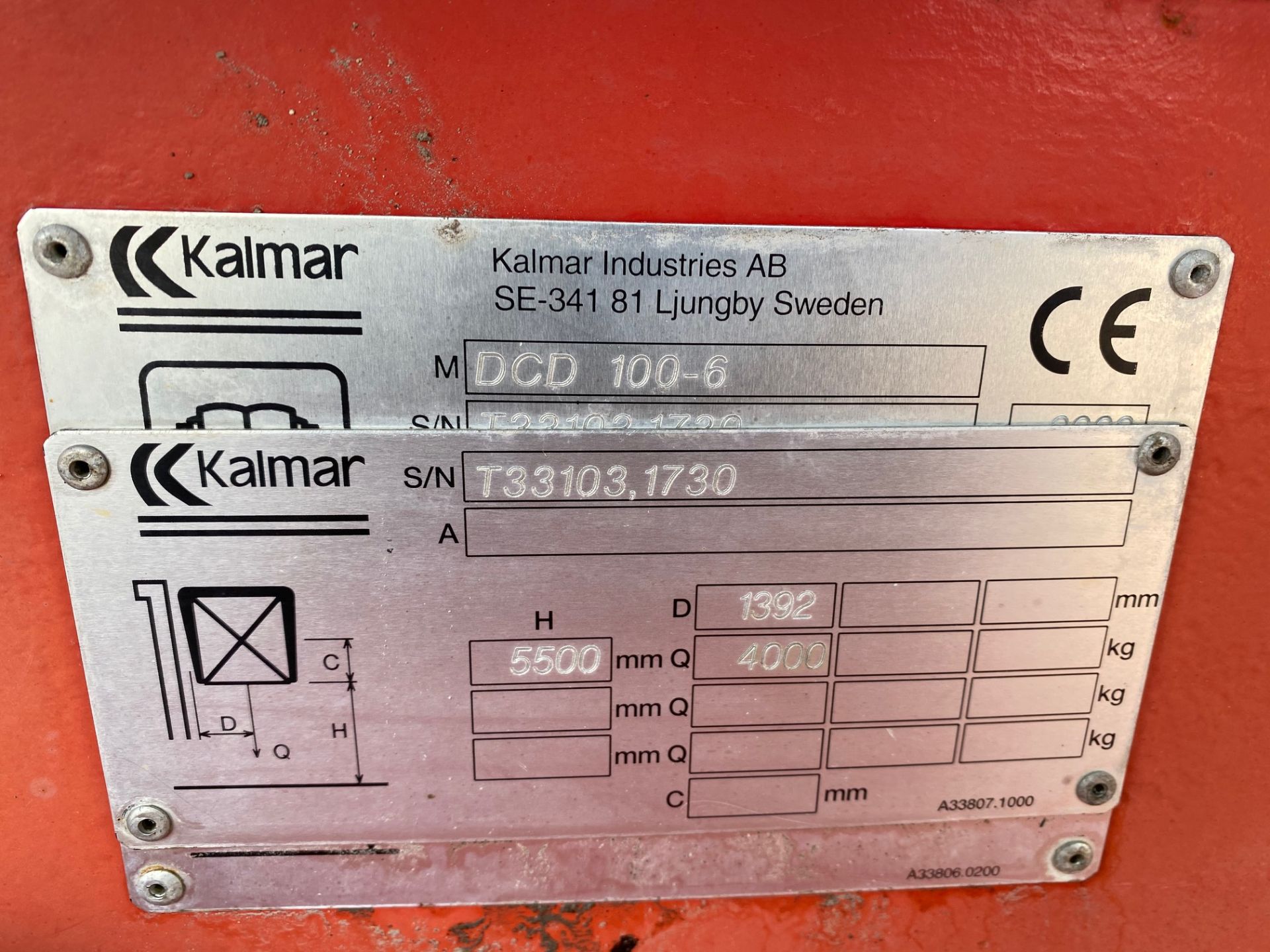 2002 KALMAR DCD100-6 10 TON FORKLIFT, STARTS, DRIVES AND RUNS AS IT SHOULD, THE DOOR IS MISSING - Image 6 of 8