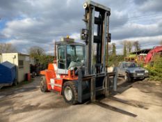 2002 KALMAR DCD100-6 10 TON FORKLIFT, STARTS, DRIVES AND RUNS AS IT SHOULD, THE DOOR IS MISSING