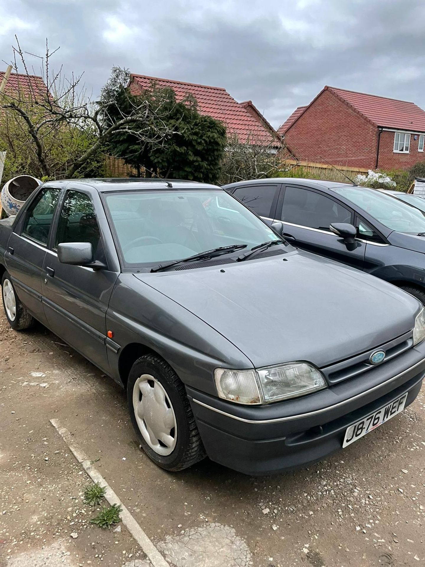 1992 FORD ORION LX AUTO, GREY, PETROL, AUTO VARIABLE 1 GEARS, 4 PREVIOUS KEEPERS, NO VAT - Image 2 of 8