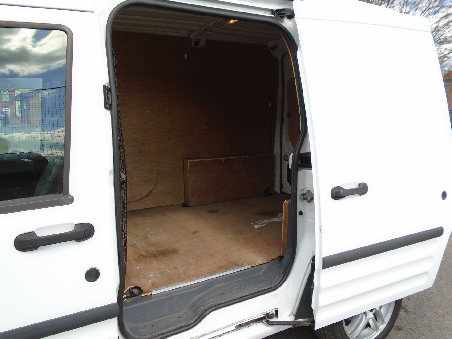 2012 FORD TRANSIT CONNECT 90 T230 TREND PANEL VAN, DIESEL ENGINE *NO VAT* - Image 5 of 8