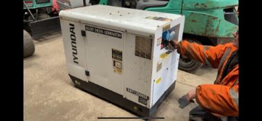 HYUNDAI DHY12500SE SILENT DIESEL GENERATOR 2018, STARTS ON THE KEY, RUNS NICE, NO SMOKE *PLUS VAT*